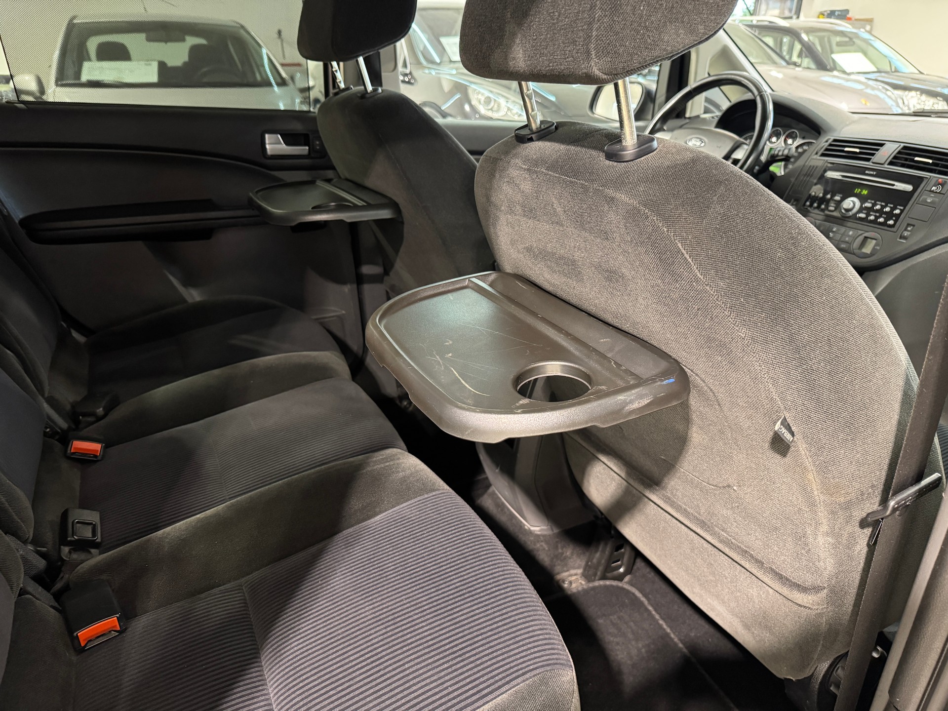 FORD Focus C-Max 2.0 Ghia-image-13