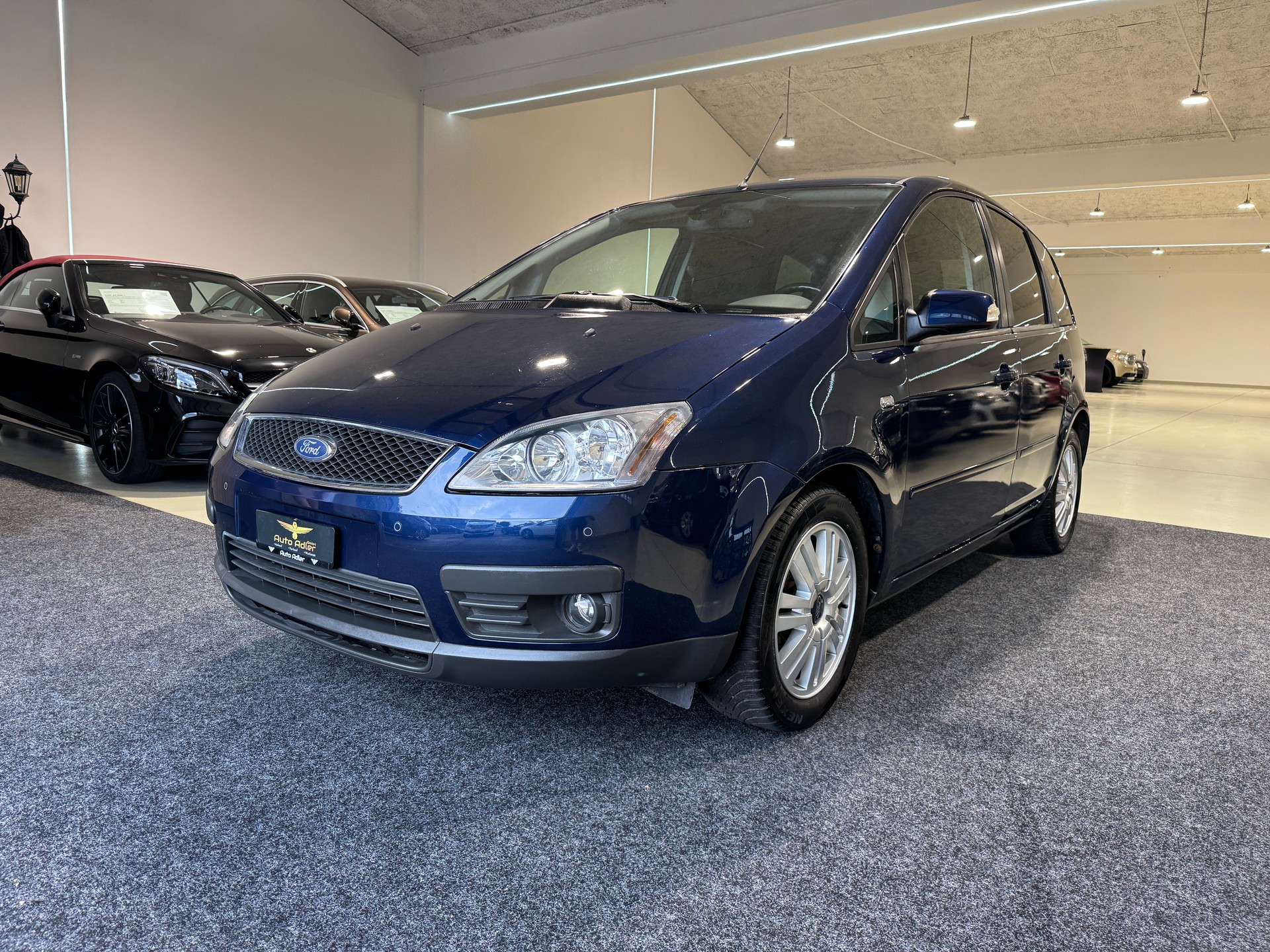 FORD Focus C-Max 2.0 Ghia-showroom-element-1