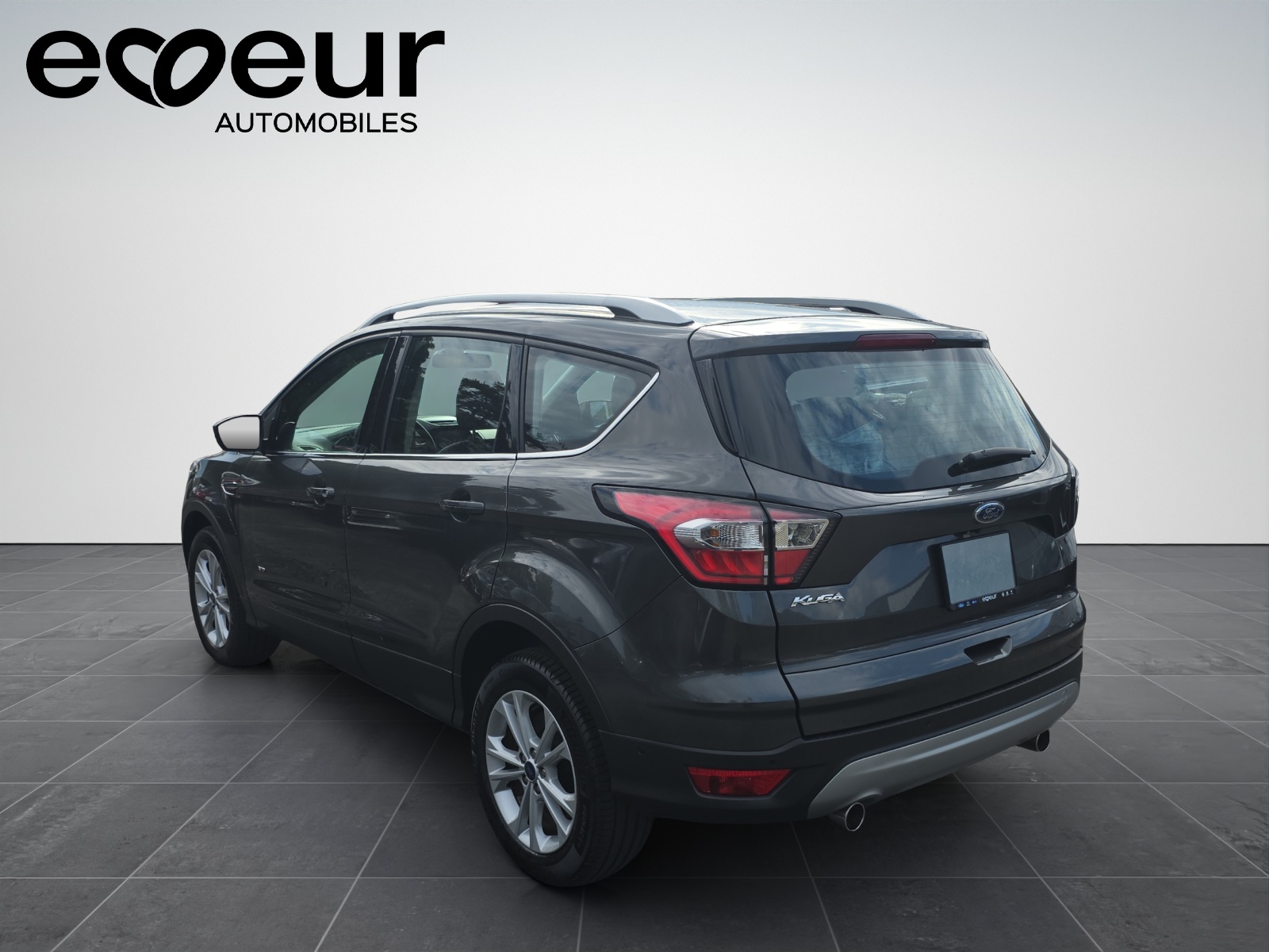FORD Kuga 2.0 TDCi 150 Titanium-image-3