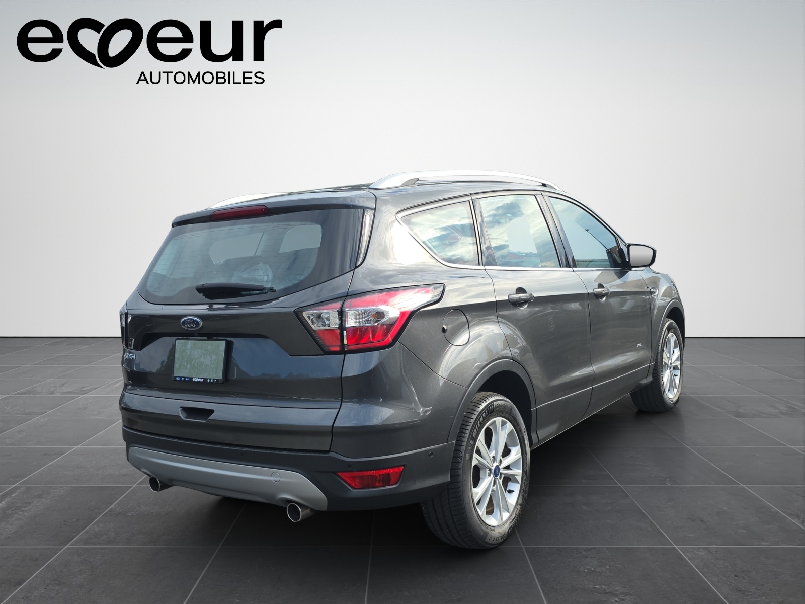 FORD Kuga 2.0 TDCi 150 Titanium-image-5