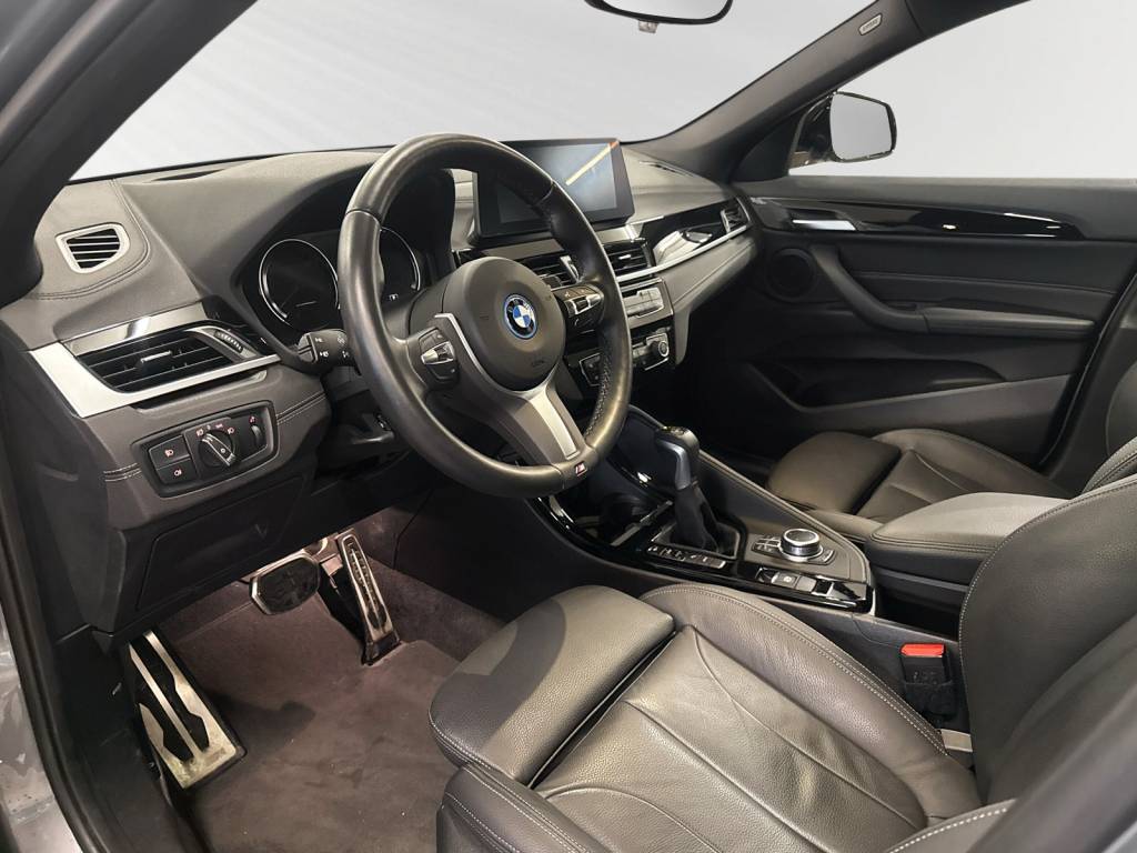 BMW X2 xDrive 25e M Sport Steptronic-image-4