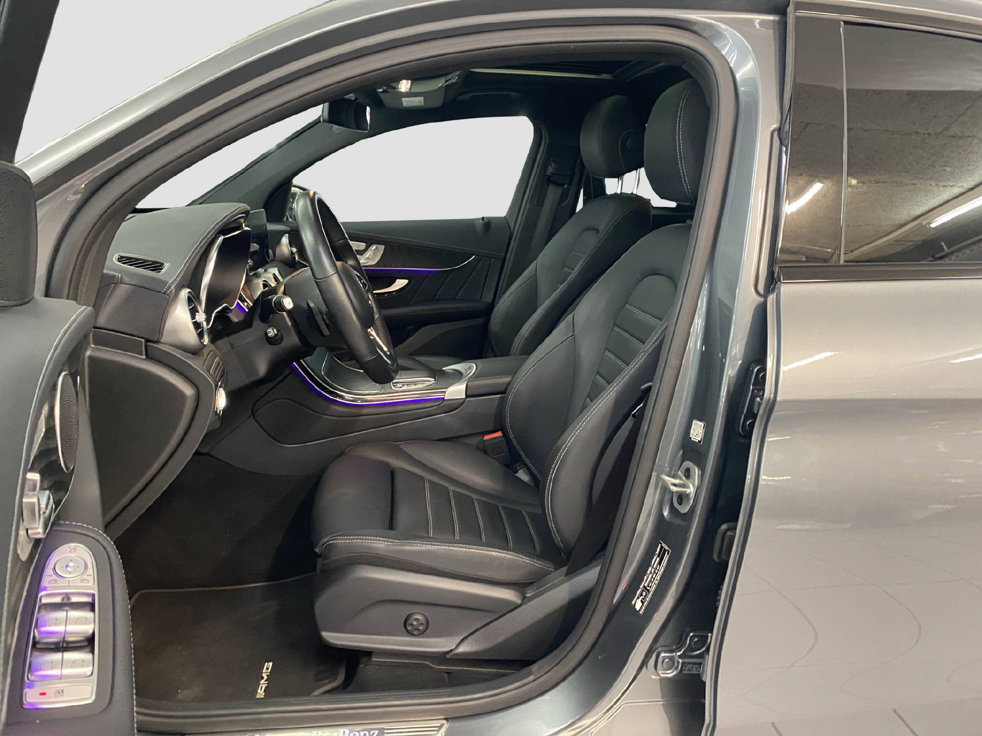 MERCEDES-BENZ GLC 200 Night Star Coupé-image-6