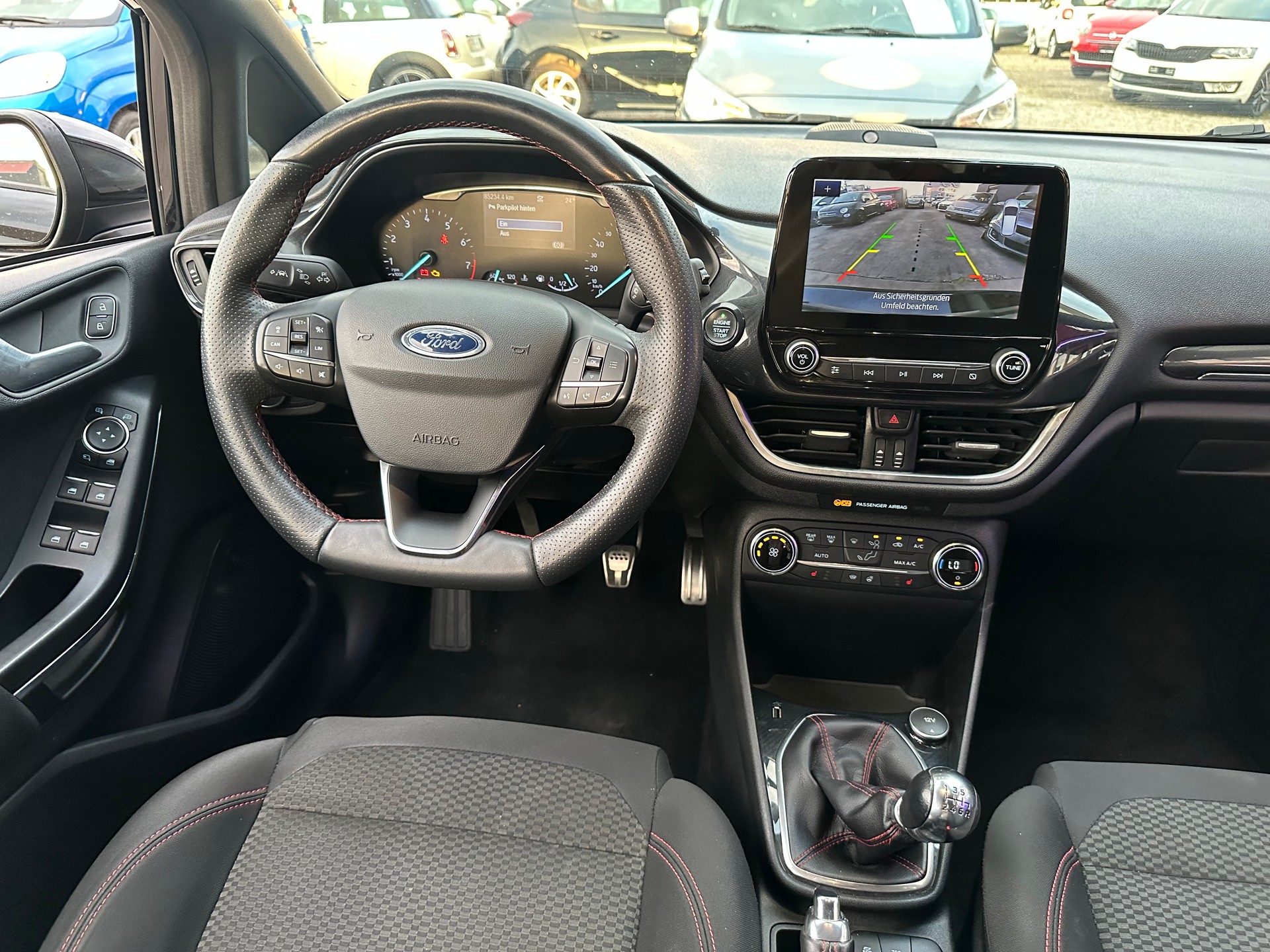 FORD Fiesta 1.0 SCTi ST Line-image-5