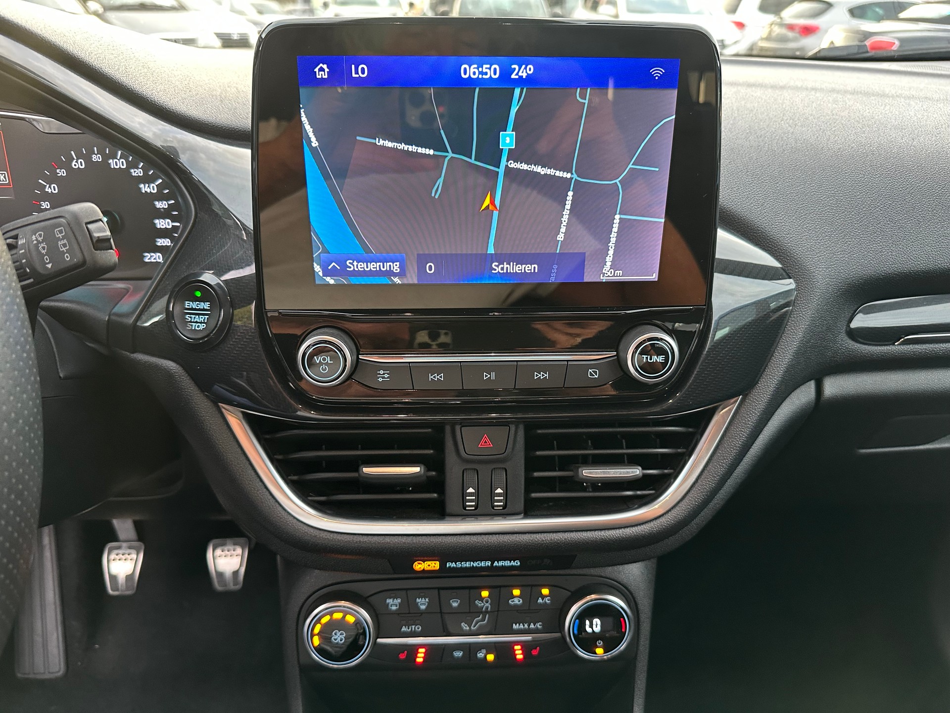 FORD Fiesta 1.0 SCTi ST Line-image-8