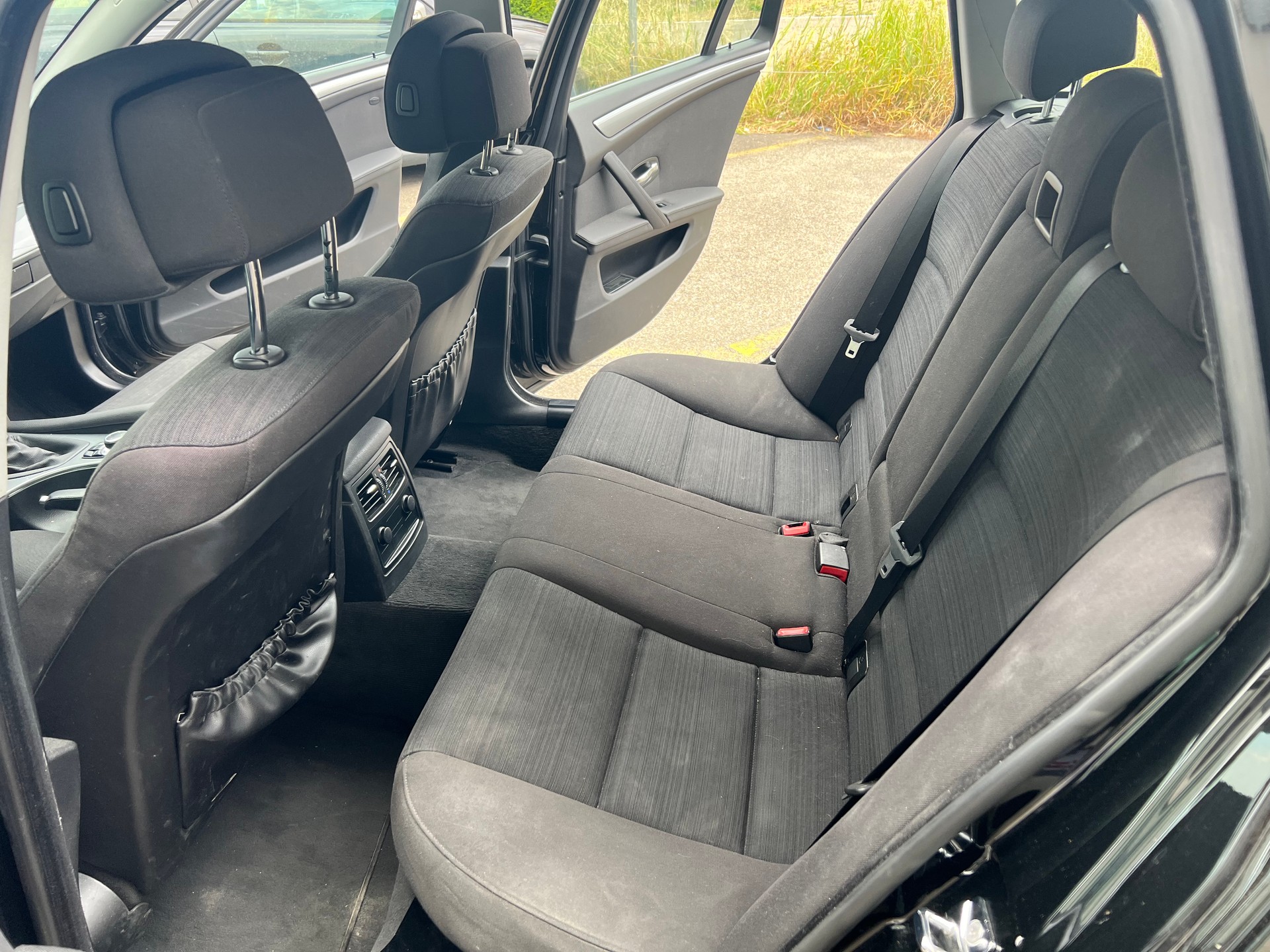 BMW 520d Touring-image-5