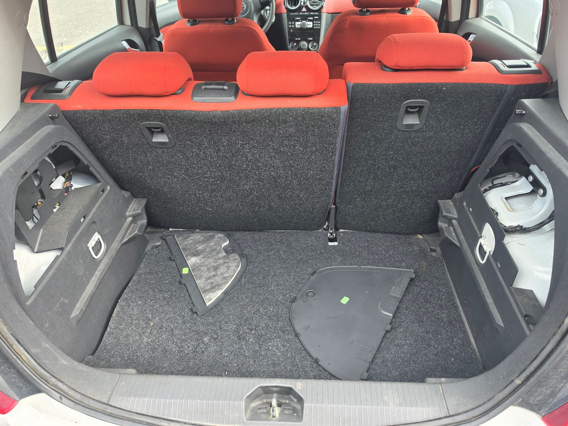OPEL Corsa 1.4 TP Enjoy-image-8
