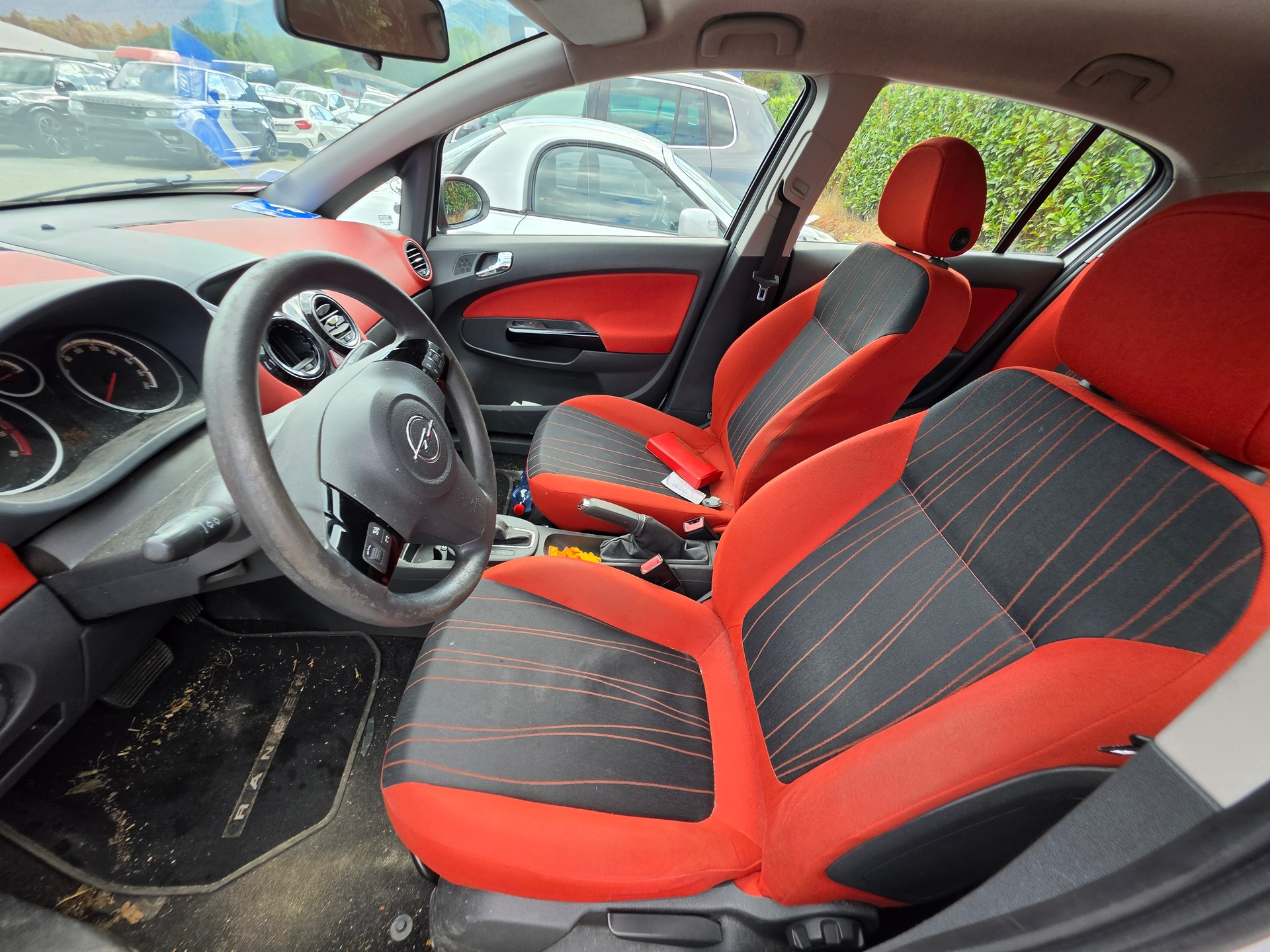 OPEL Corsa 1.4 TP Enjoy-image-10