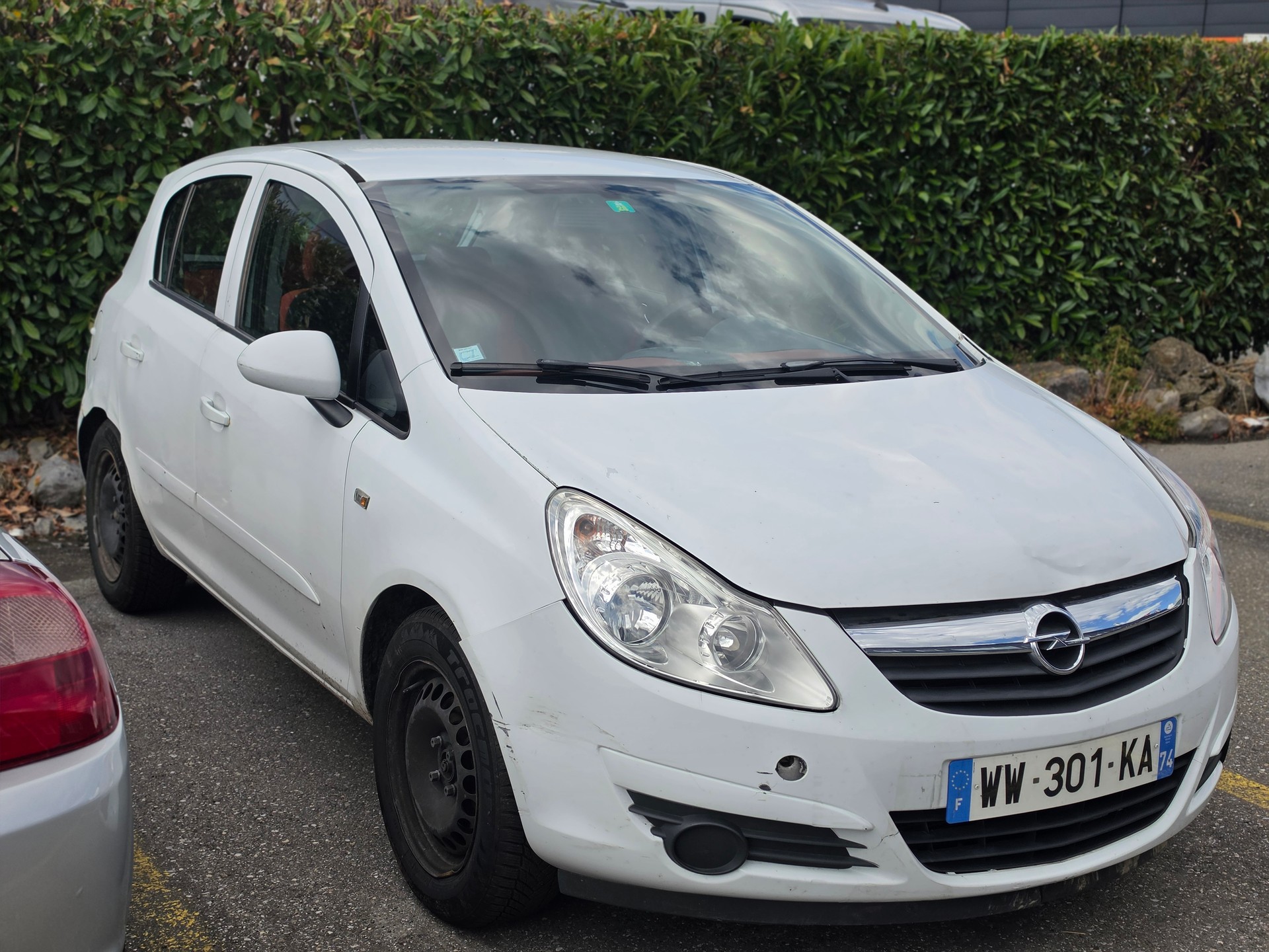 OPEL Corsa 1.4 TP Enjoy-image-1