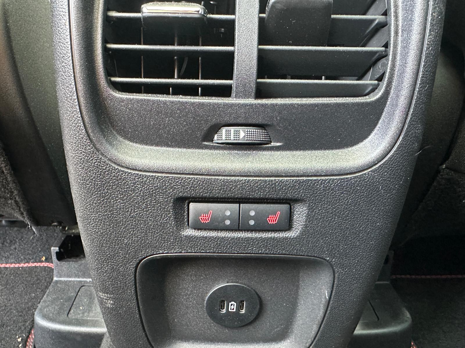 FORD Kuga 2.5 FHEV ST-Line 4WD-image-8