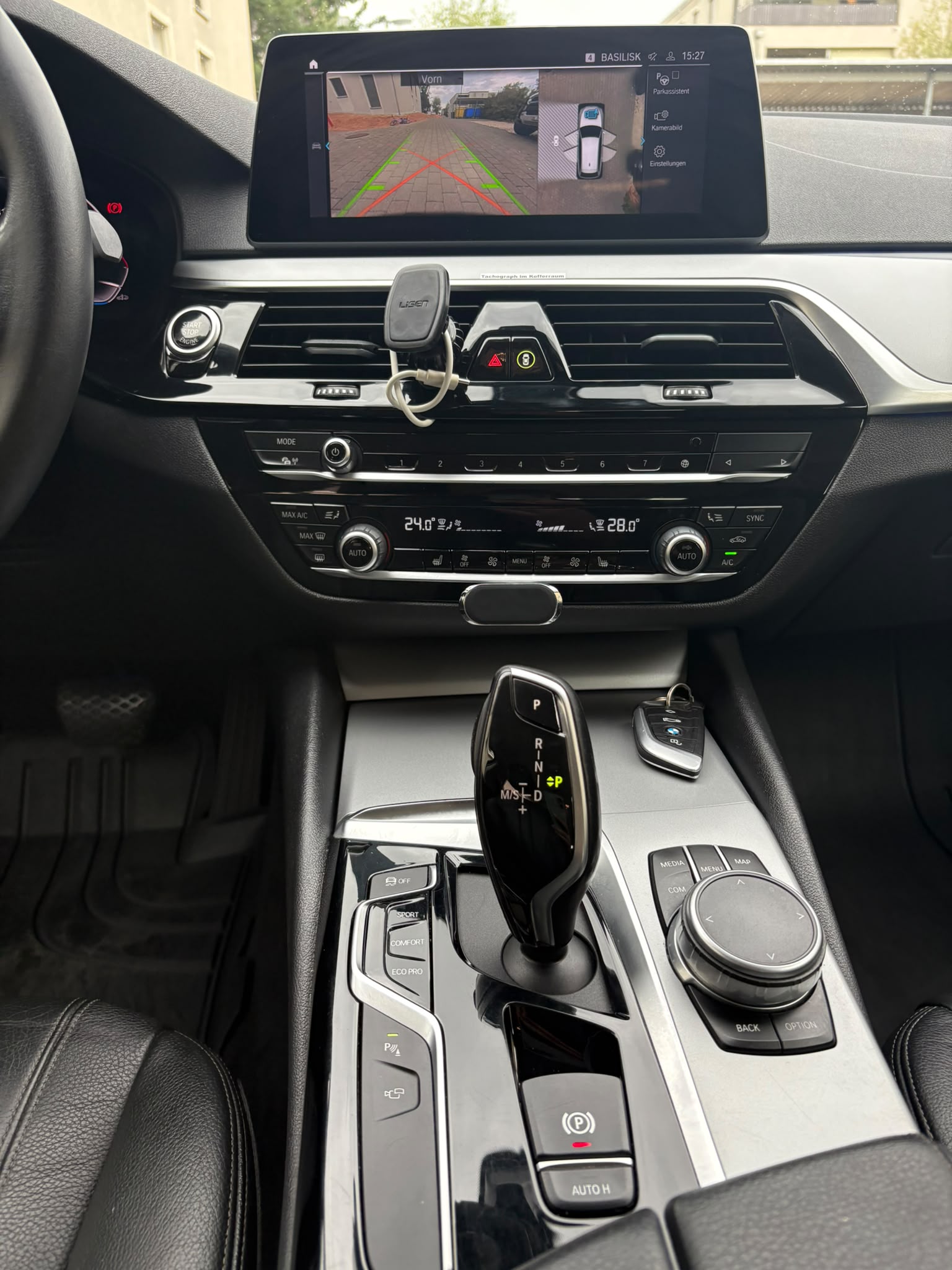 BMW 520d-image-7