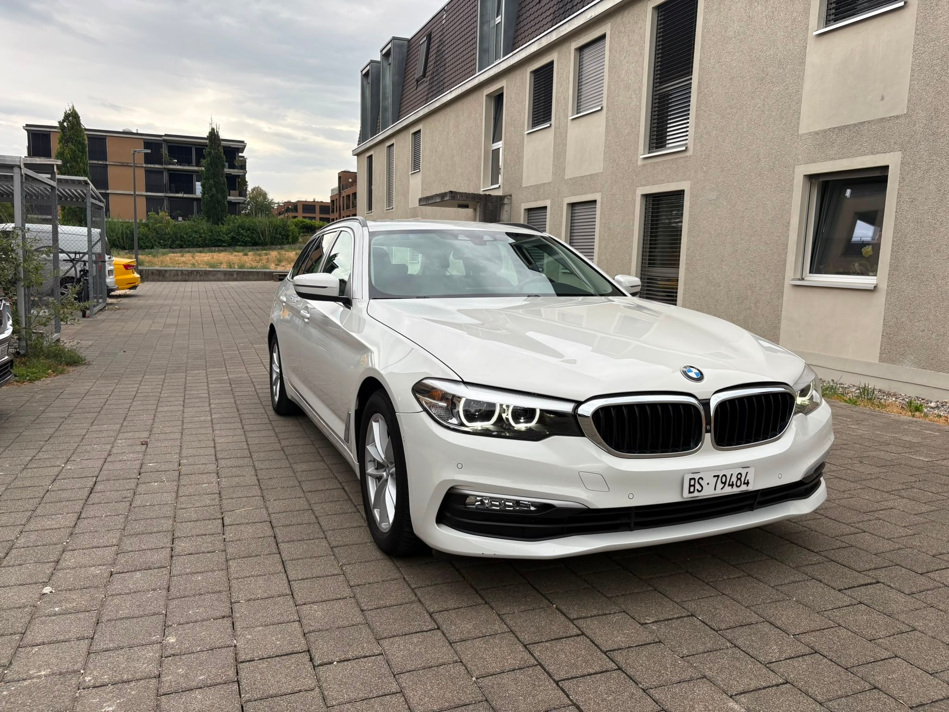 BMW 520d-image-0
