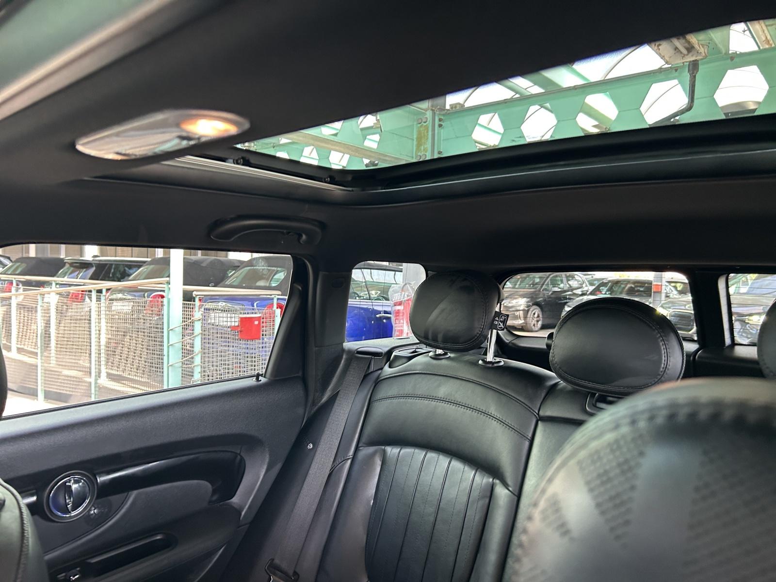 MINI Clubman F54 2.0i John Cooper Works ALL4-image-22