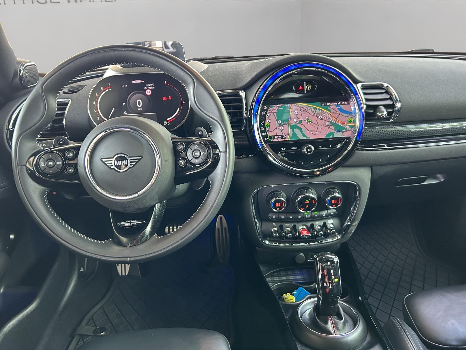 MINI Clubman F54 2.0i John Cooper Works ALL4-image-7