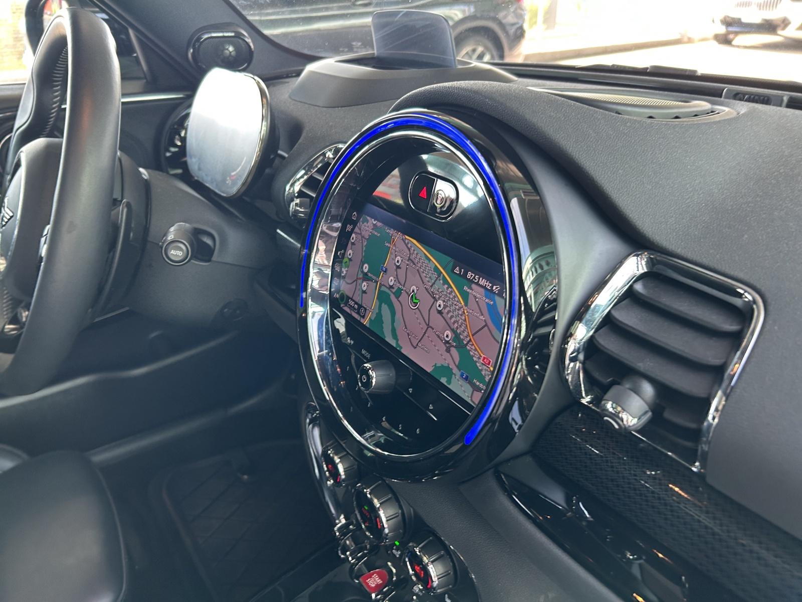 MINI Clubman F54 2.0i John Cooper Works ALL4-image-12