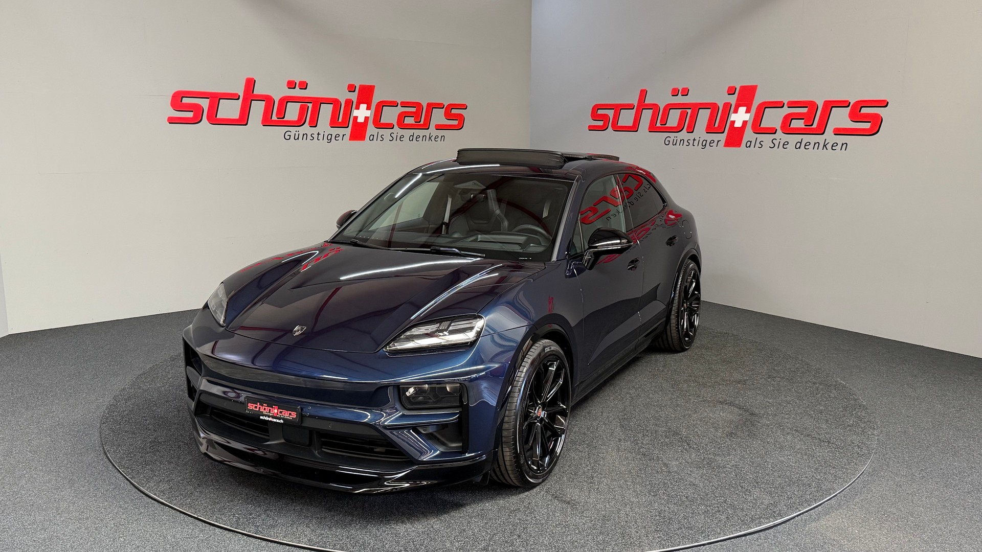 PORSCHE Macan Turbo 100kWh-image-1