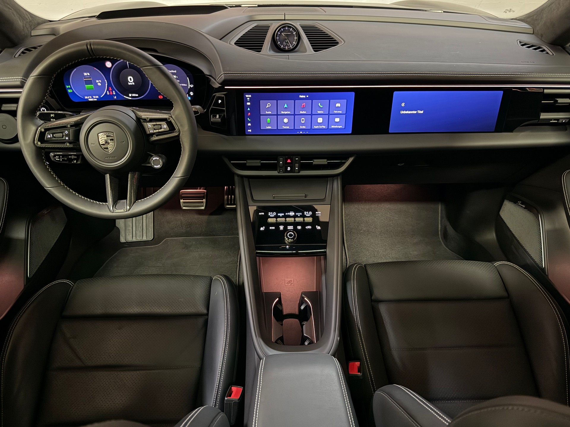 PORSCHE Macan Turbo 100kWh-image-15