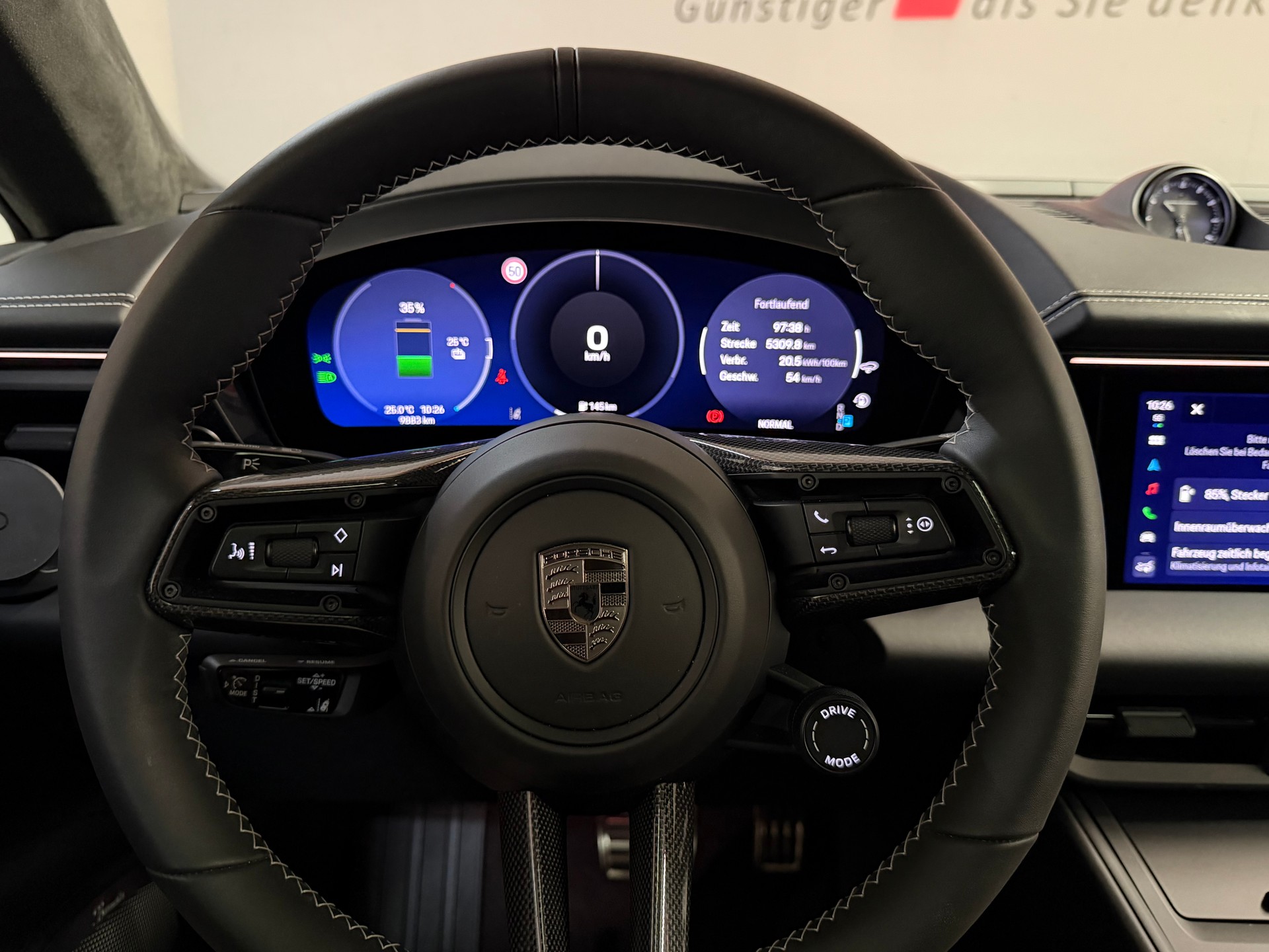 PORSCHE Macan Turbo 100kWh-image-19
