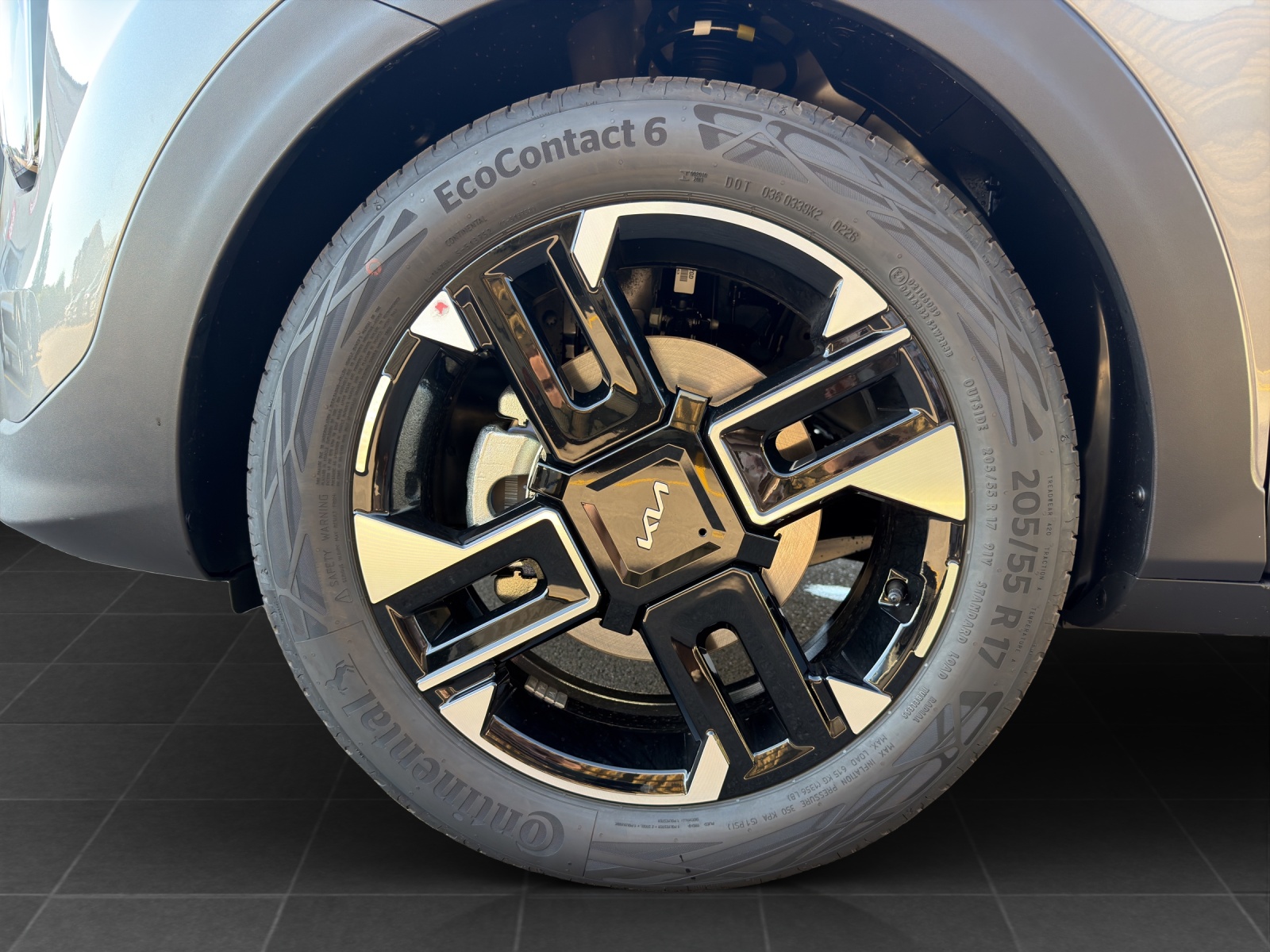 KIA Stonic 1.0 T-GDi MHEV GT-Line-image-8