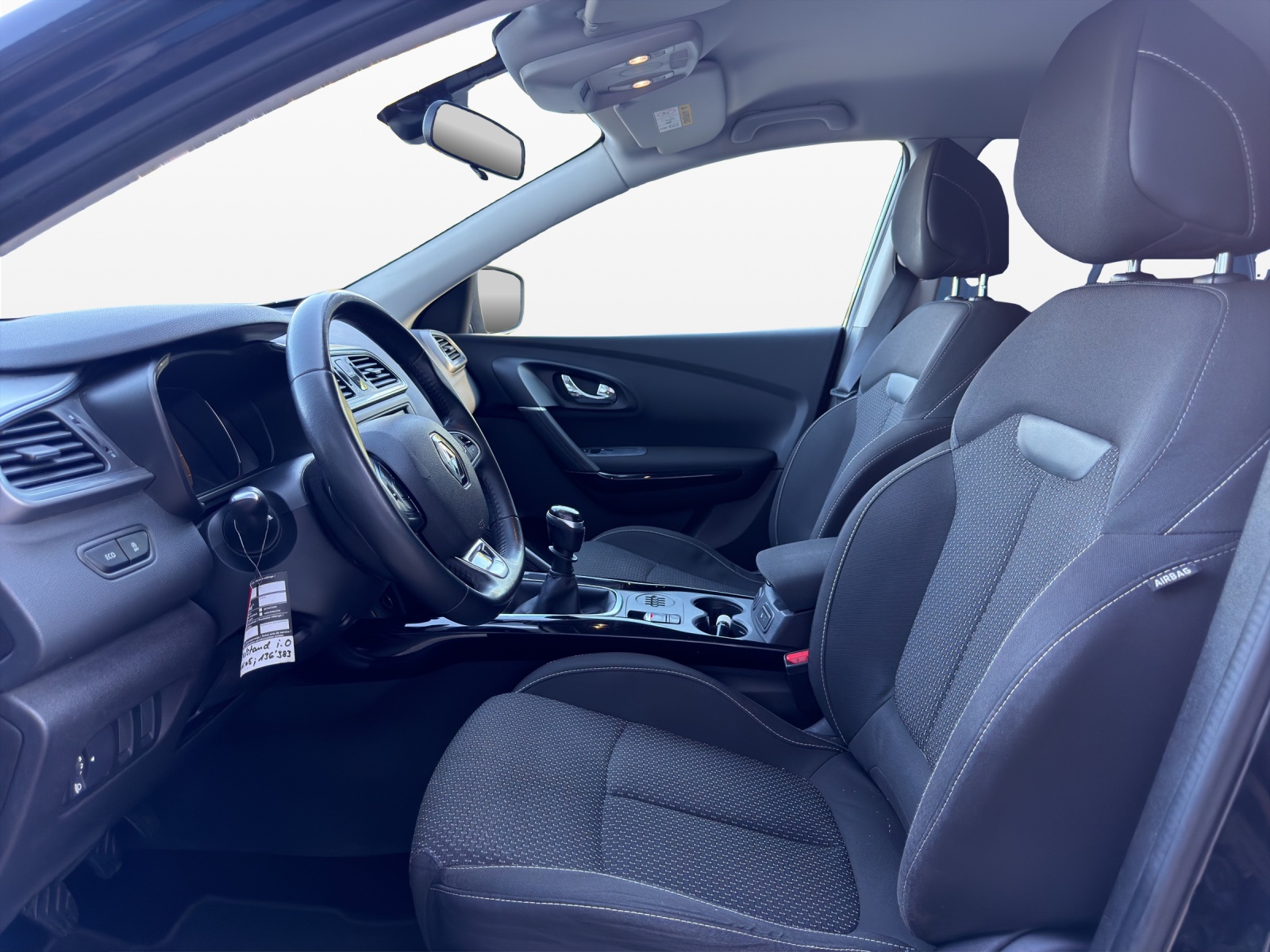 RENAULT Kadjar 1.2 16V Turbo Bose-image-8