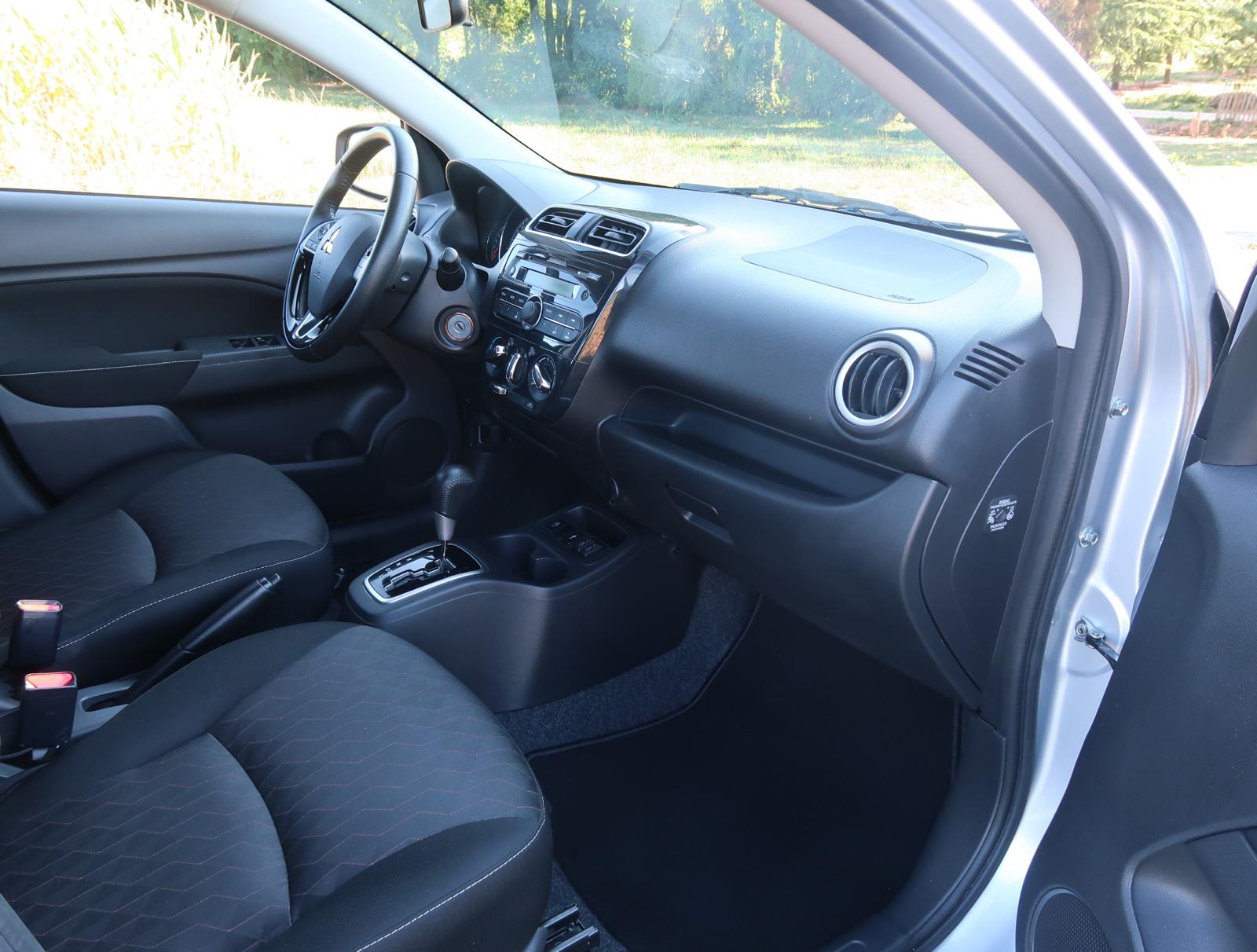 MITSUBISHI Space Star 1.2 Value CVT-image-11