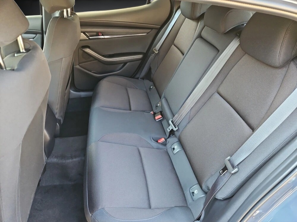 MAZDA 3 Sedan SKYACTIV-G M Hybrid 140 Centre Line Automat-image-7