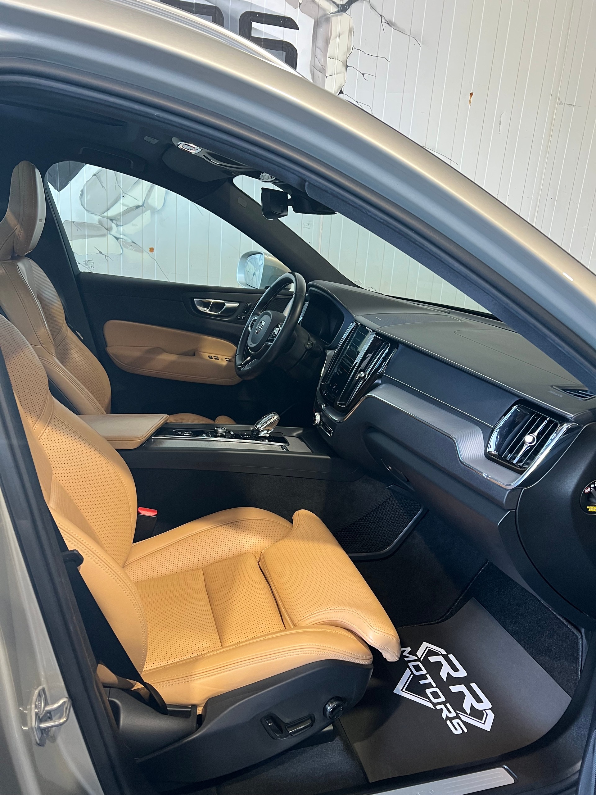 VOLVO XC60 T8 eAWD Inscription Geartronic-image-7