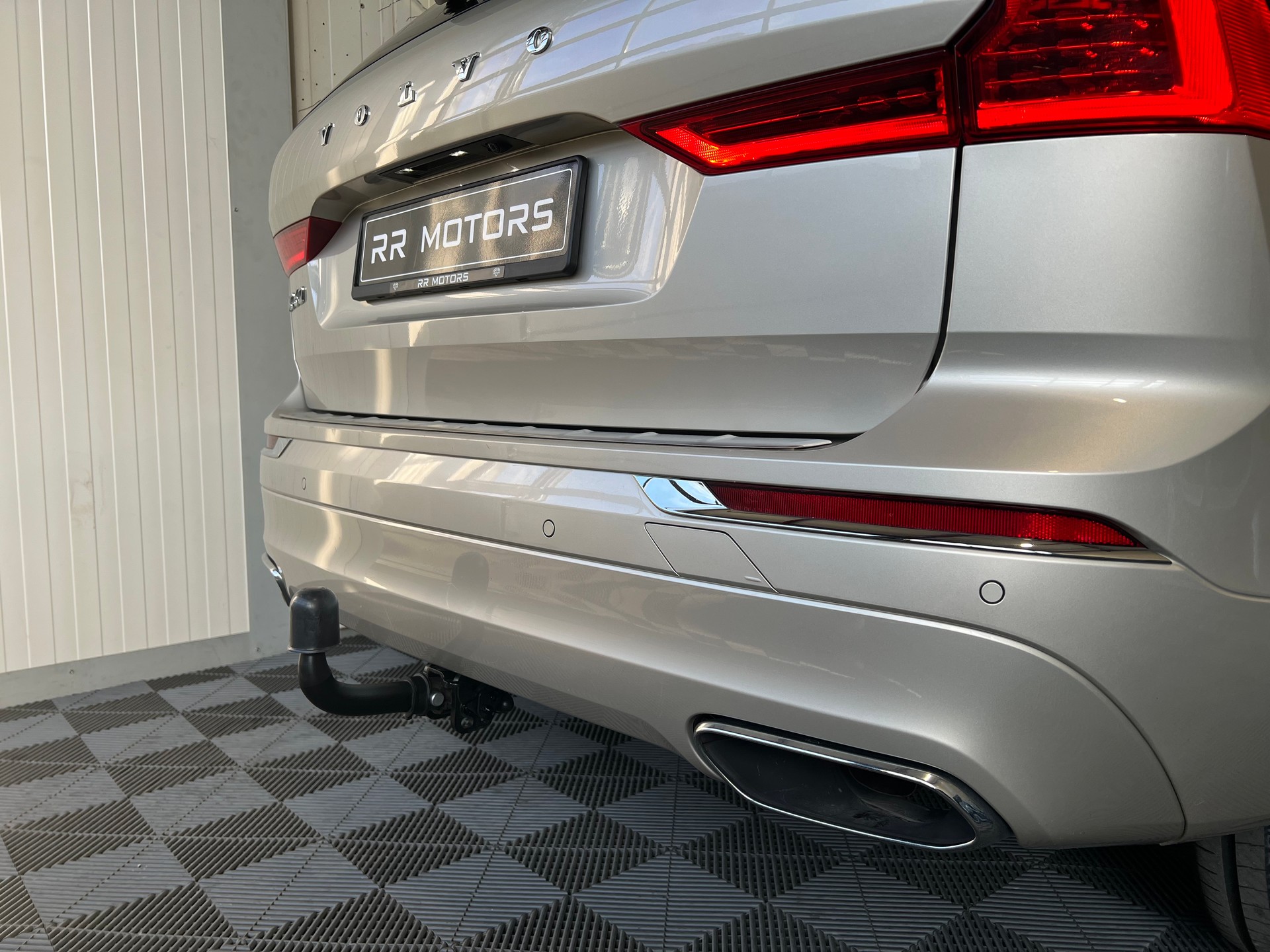 VOLVO XC60 T8 eAWD Inscription Geartronic-image-4