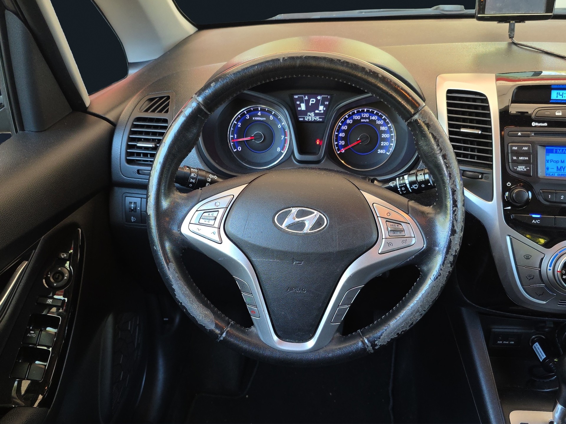 HYUNDAI iX20 1.6 Style Automatic-image-11