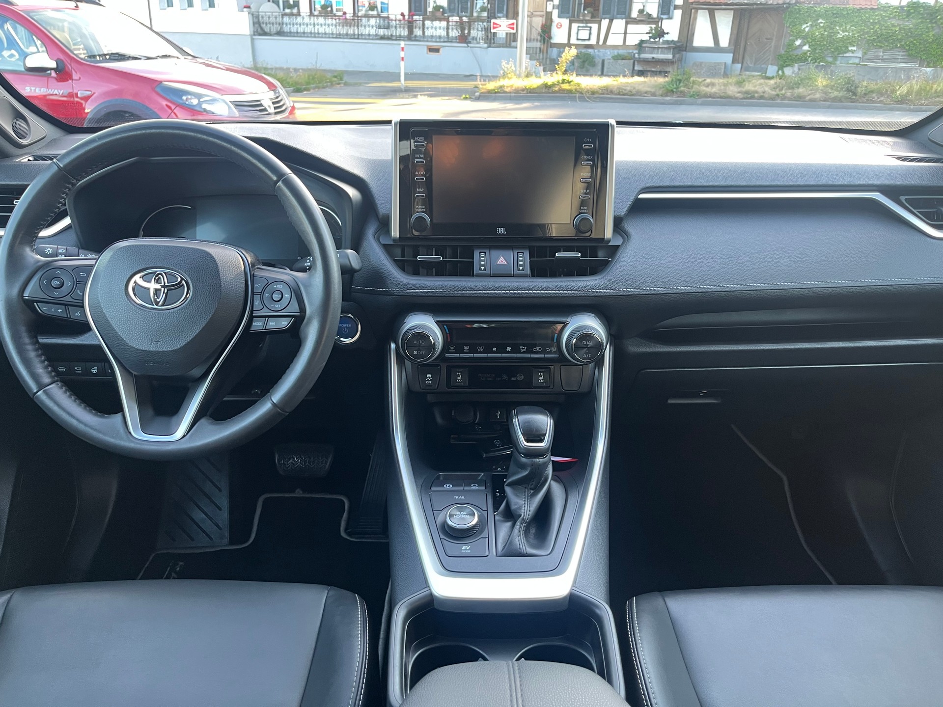 TOYOTA RAV-4 2.5 HSD Black Edition e-CVT 4WD-image-8