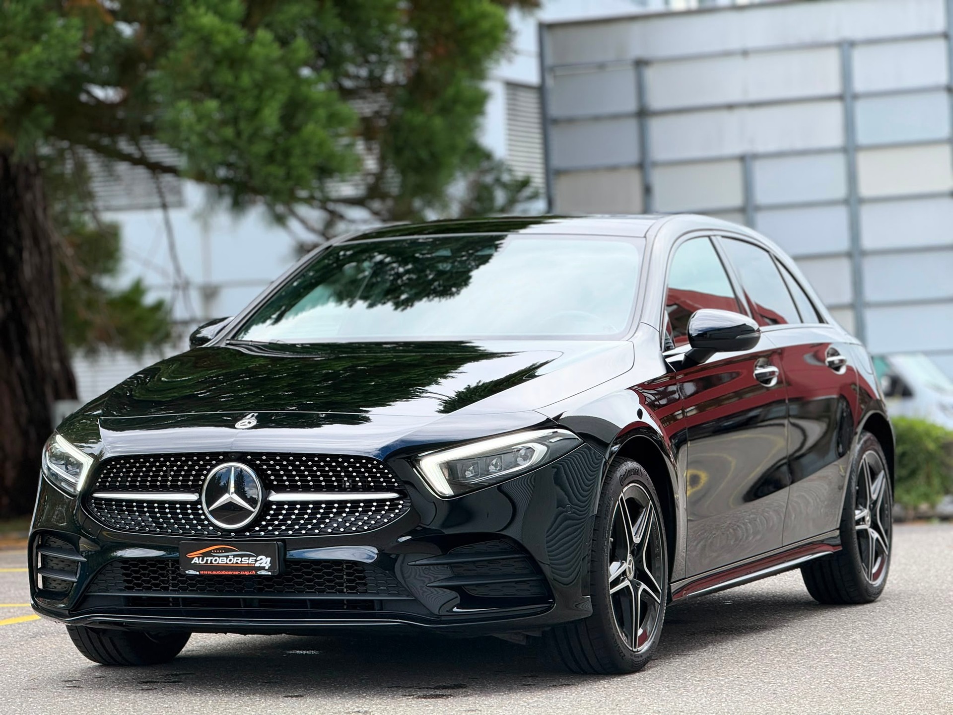 MERCEDES-BENZ A 250 e AMG Line *NEUPREIS 63`203*