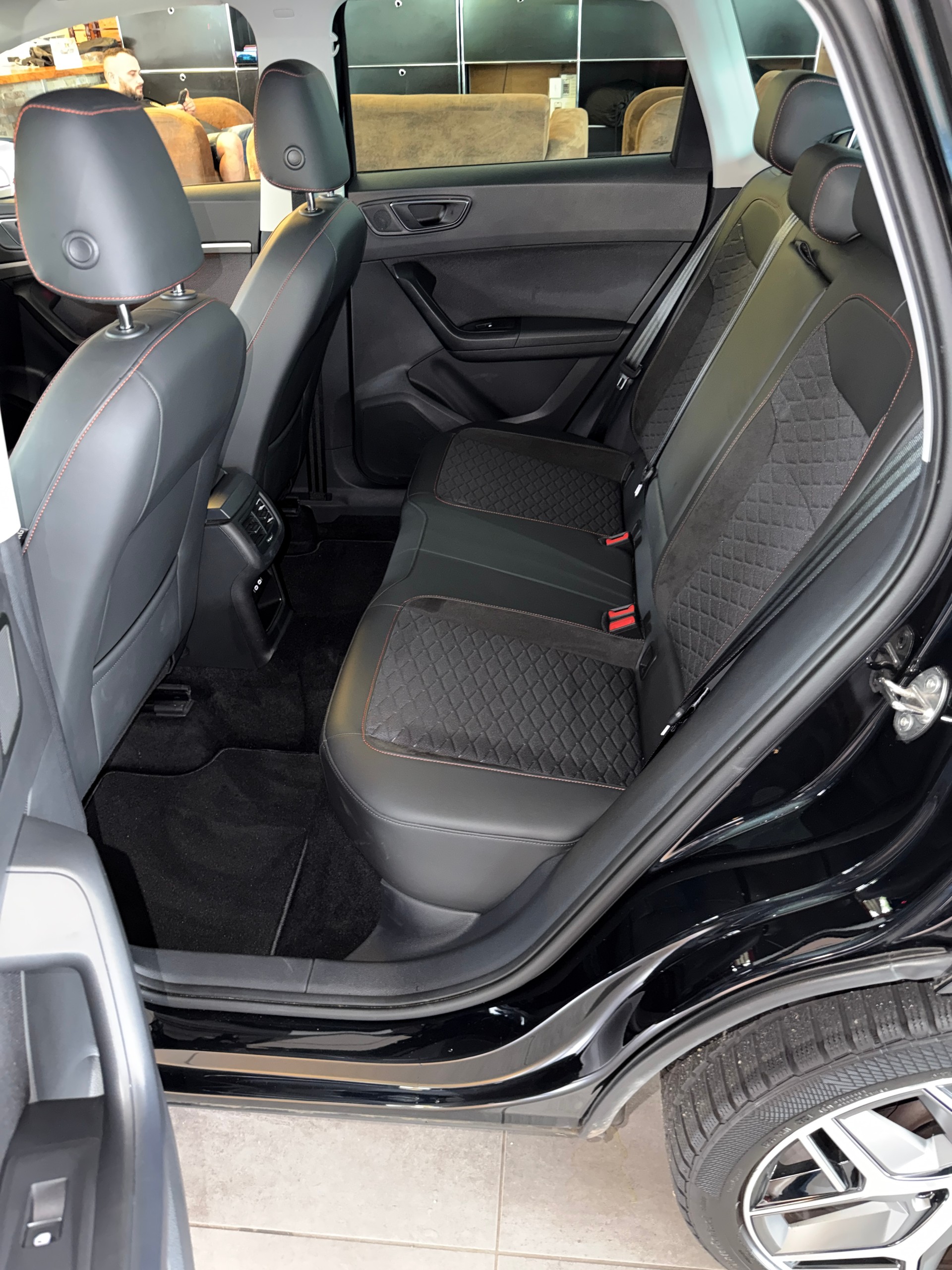 SEAT Ateca 2.0 TDI CR FR 4Drive DSG-image-12
