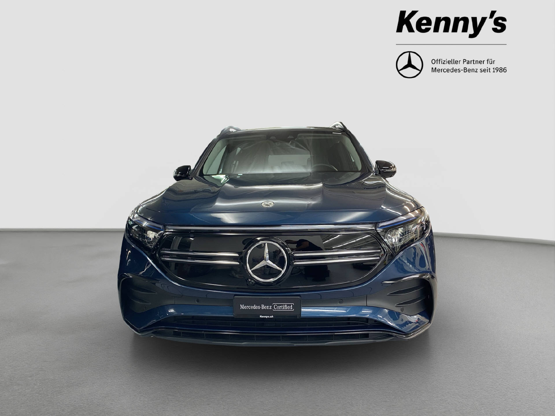 MERCEDES-BENZ EQB 350 AMG Line 4MATIC-image-2
