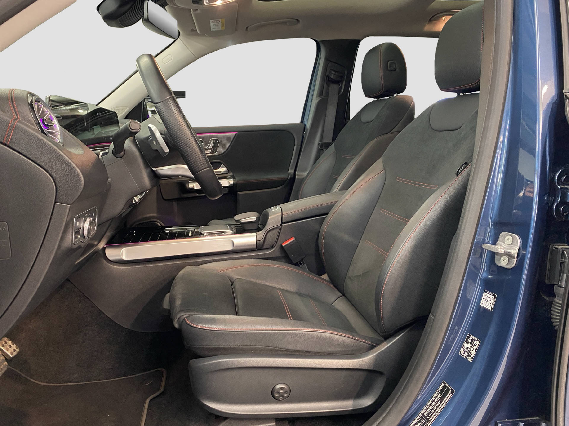 MERCEDES-BENZ EQB 350 AMG Line 4MATIC-image-7