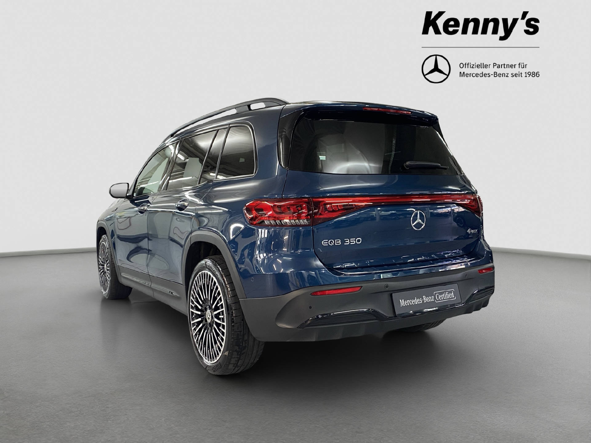 MERCEDES-BENZ EQB 350 AMG Line 4MATIC-image-4