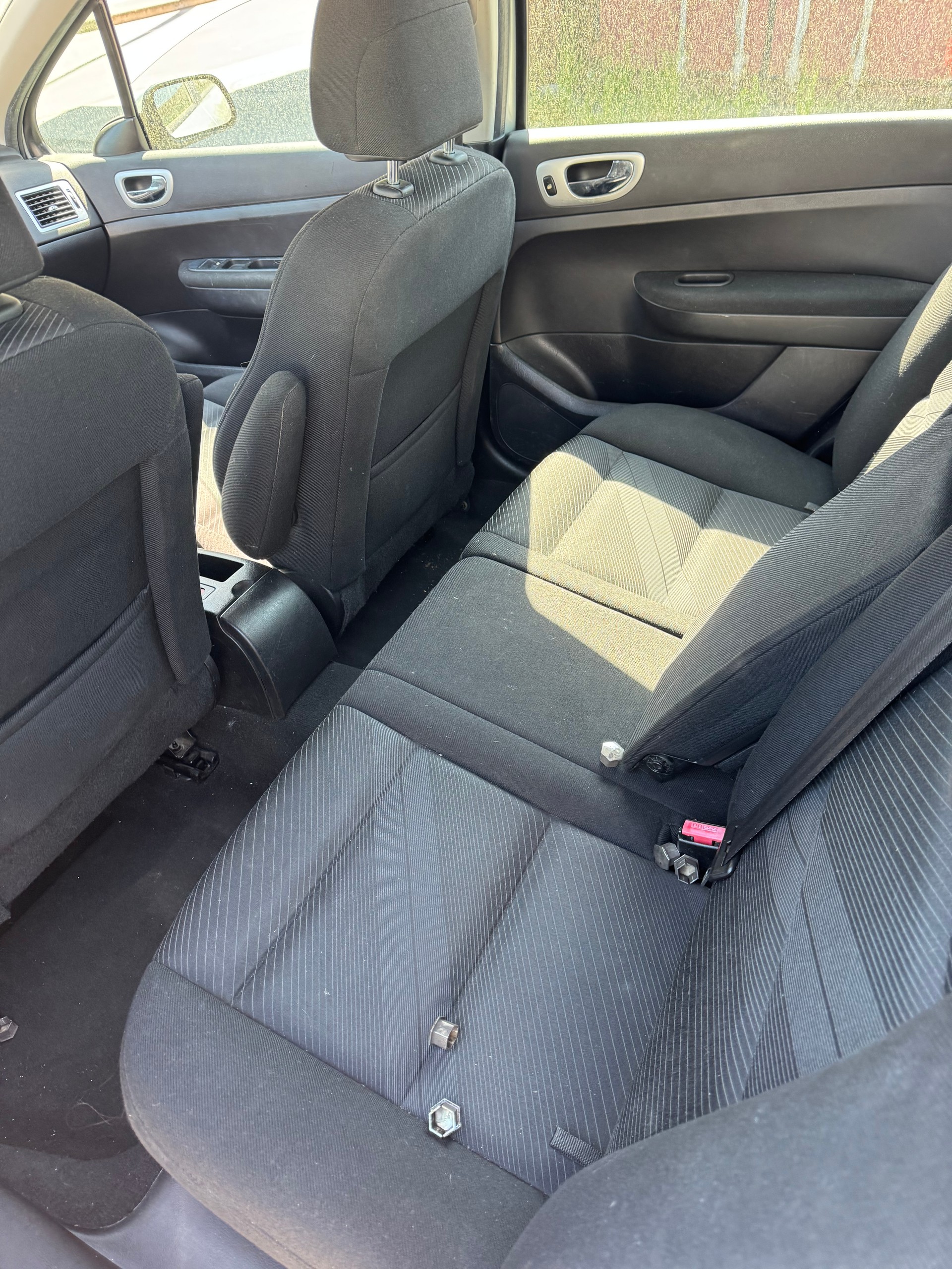 PEUGEOT 307 1.6 HDI Look-image-7