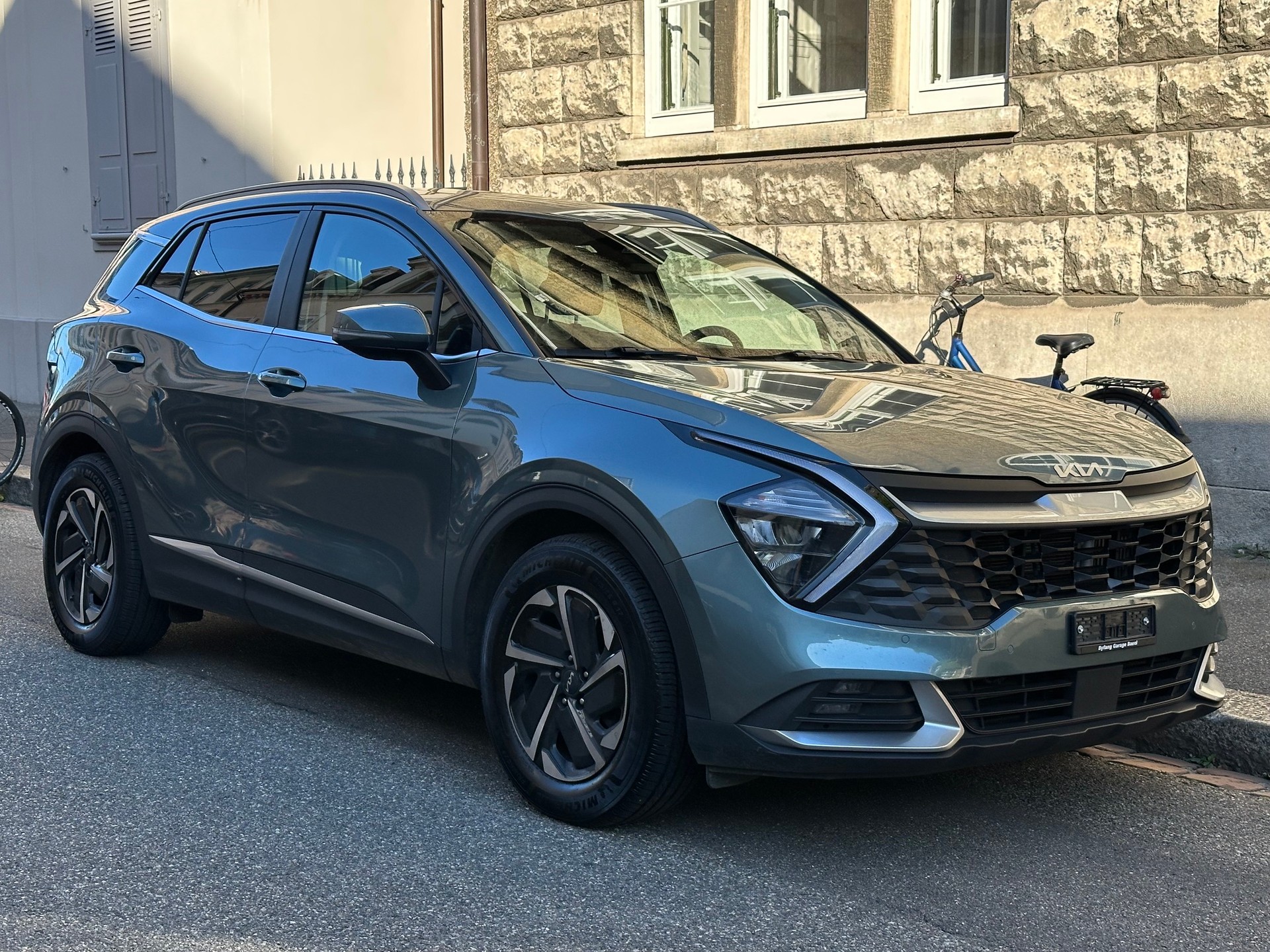 KIA Sportage 1.6T-GDi MHEV Power Edition 4x4 7DCT-showroom-element-1