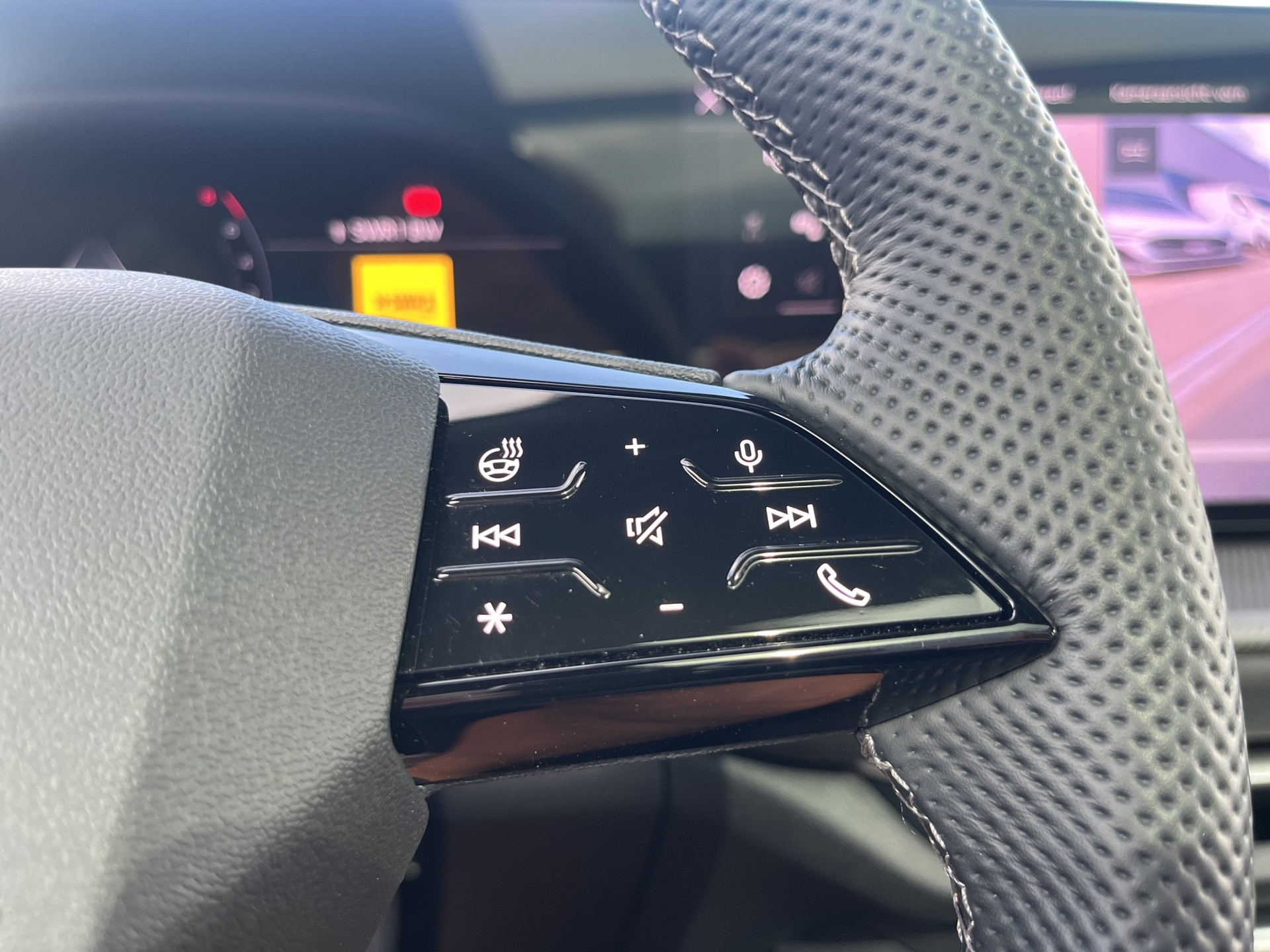 AUDI Q5 Sportback e-hybrid quattro 270 kW S-tronic *Luftfederung, Panoramadach, Head up, B&O, Memory, 5J.Garantie*-image-20