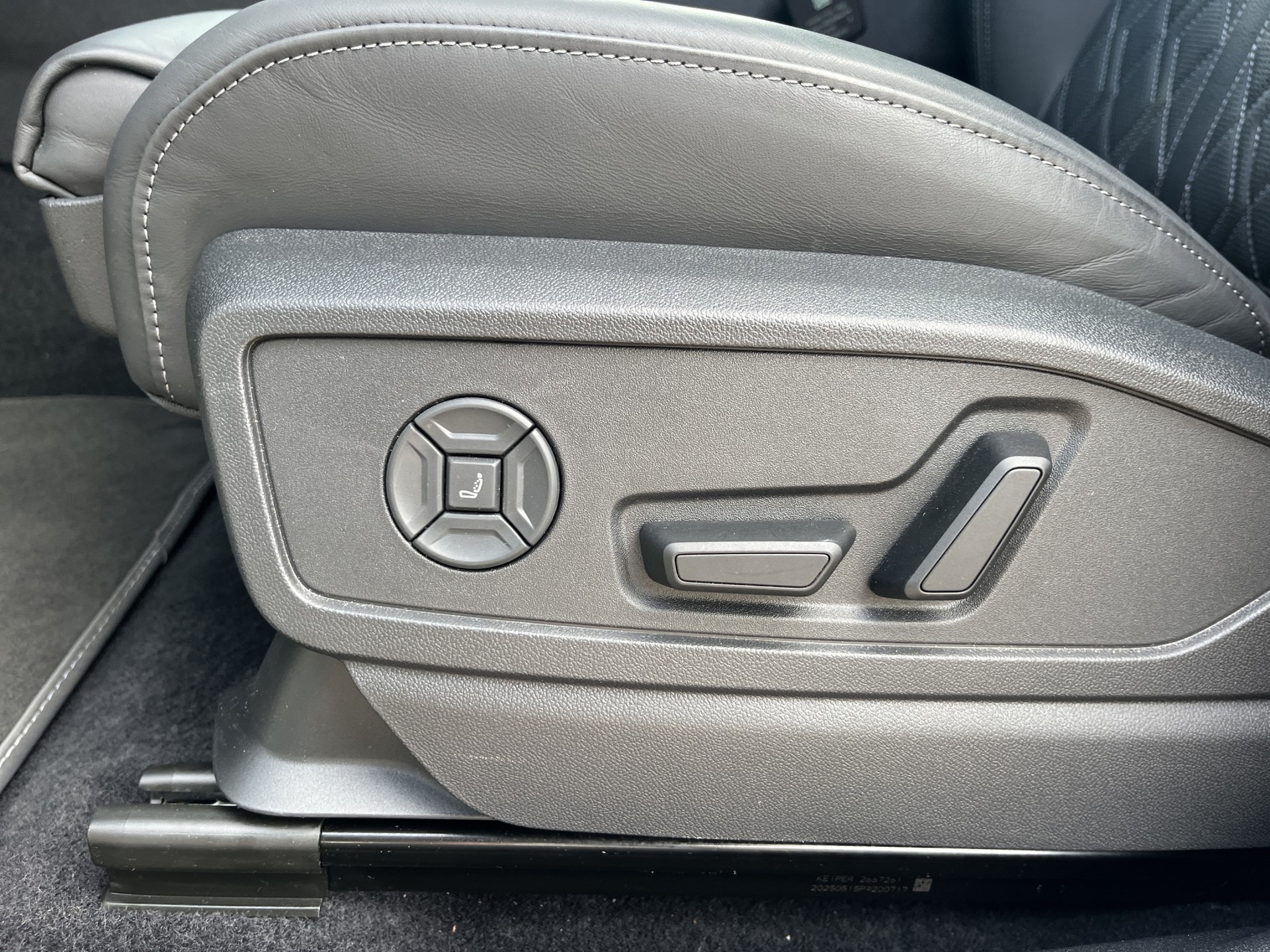AUDI Q5 Sportback e-hybrid quattro 270 kW S-tronic *Luftfederung, Panoramadach, Head up, B&O, Memory, 5J.Garantie*-image-18