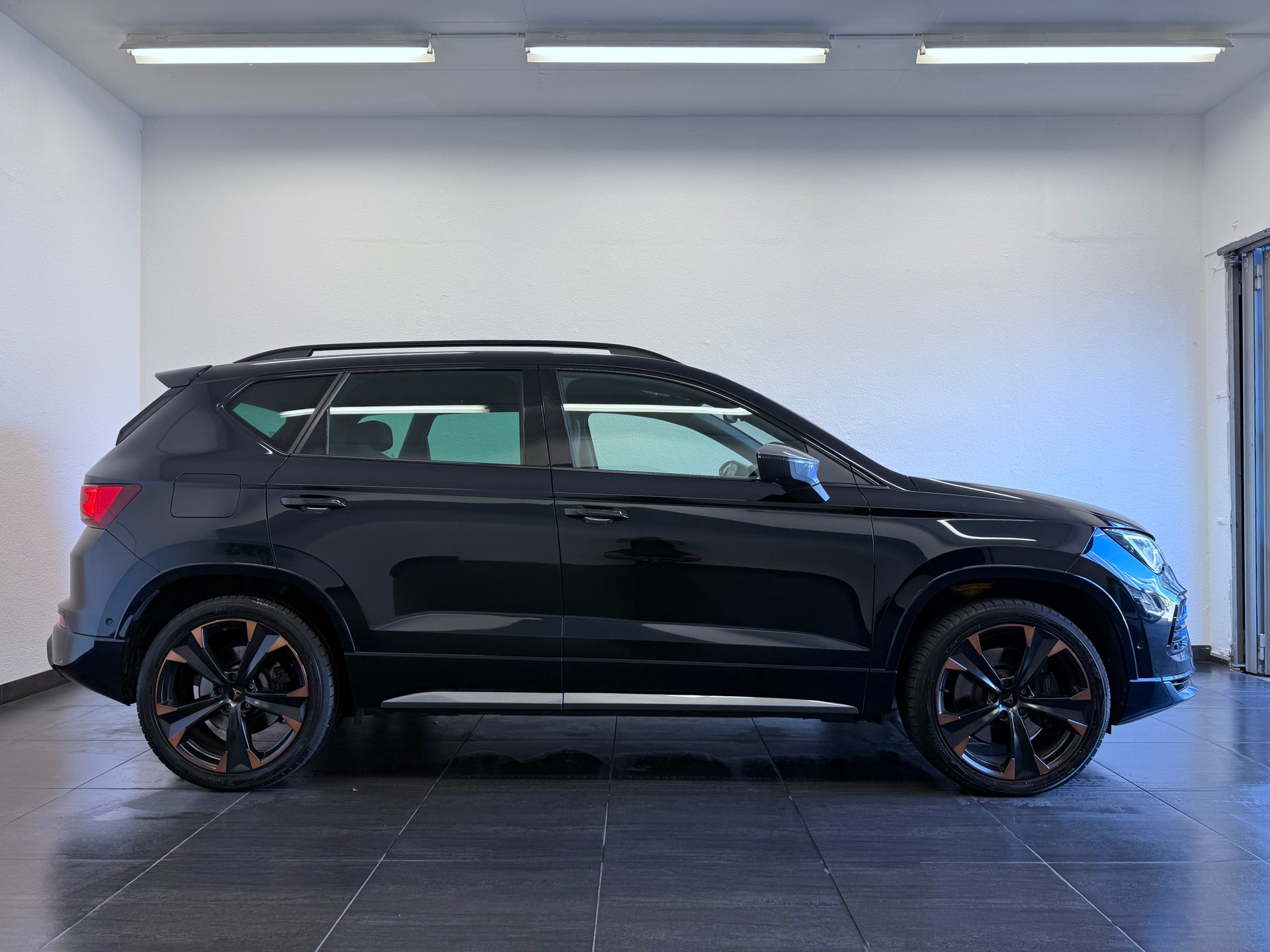 CUPRA Ateca 2.0TSI 4Drive DSG-image-3