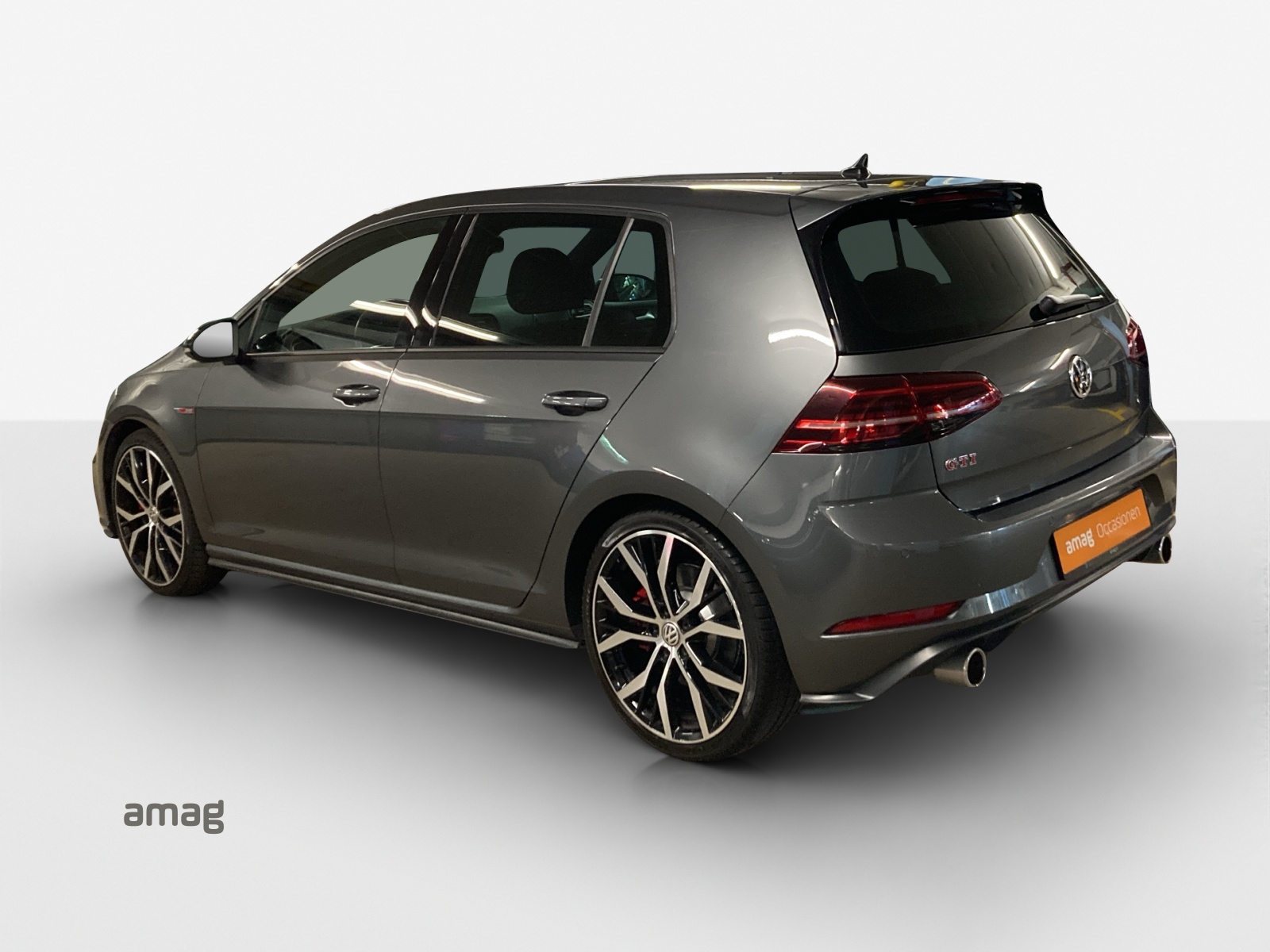 VW Golf 2.0 TSI GTI Performance DSG-image-2