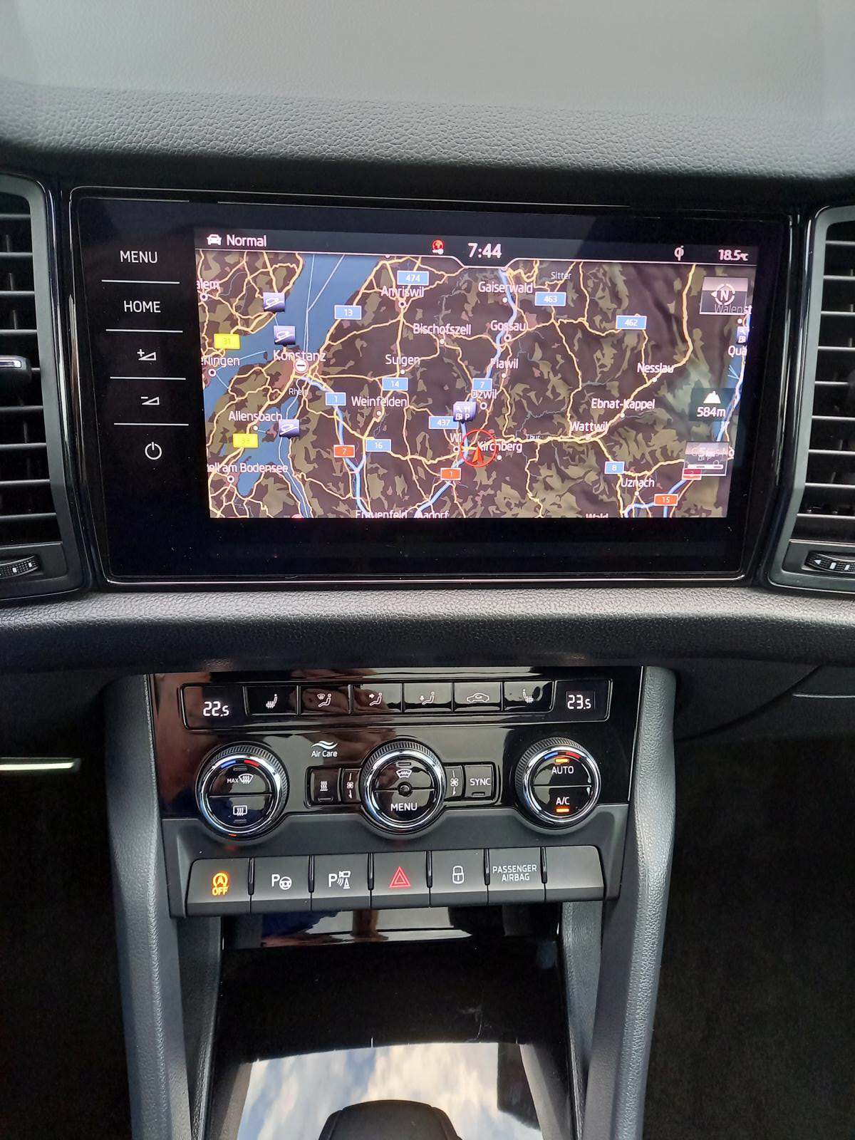 SKODA Kodiaq 2.0 Bi-TDI SCR RS 4x4 DSG **7 Sitze**-image-6