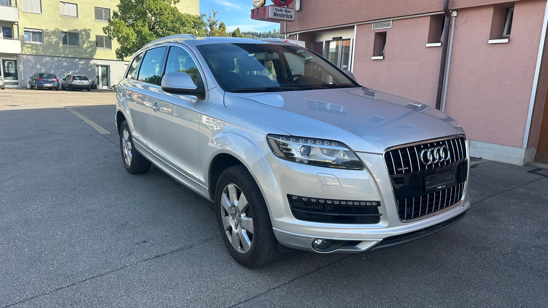 AUDI Q7 3.0 TDI quattro tiptronic-image-1