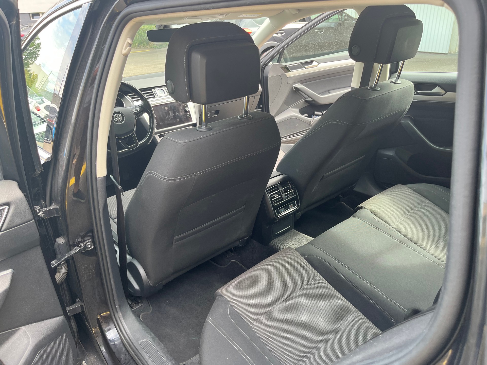 VW 2.0 TDI 150 Comfortline-image-3