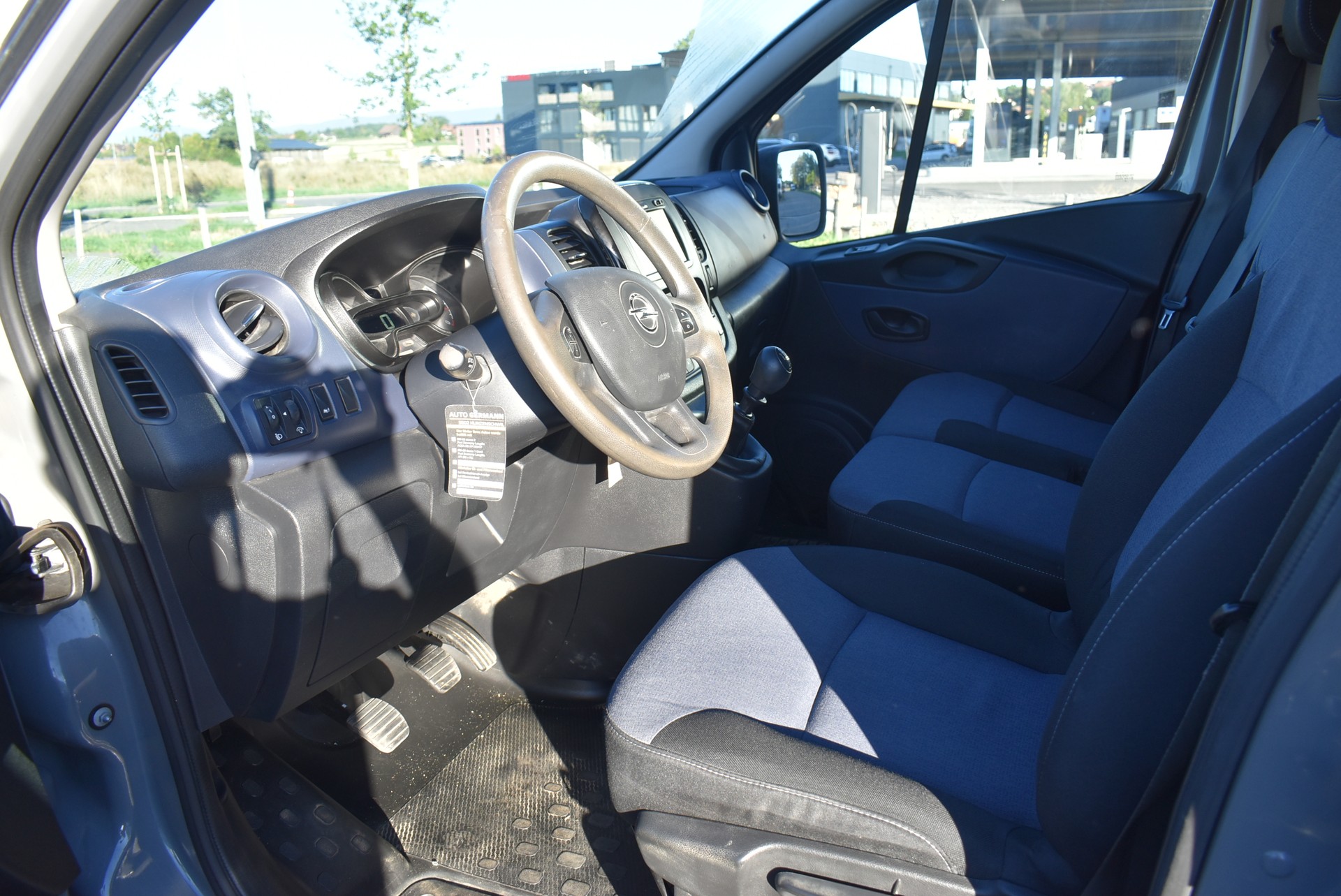 OPEL Vivaro 1.6 BiTurbo CDTI ecoFLEX 2.9t L1H1-image-3