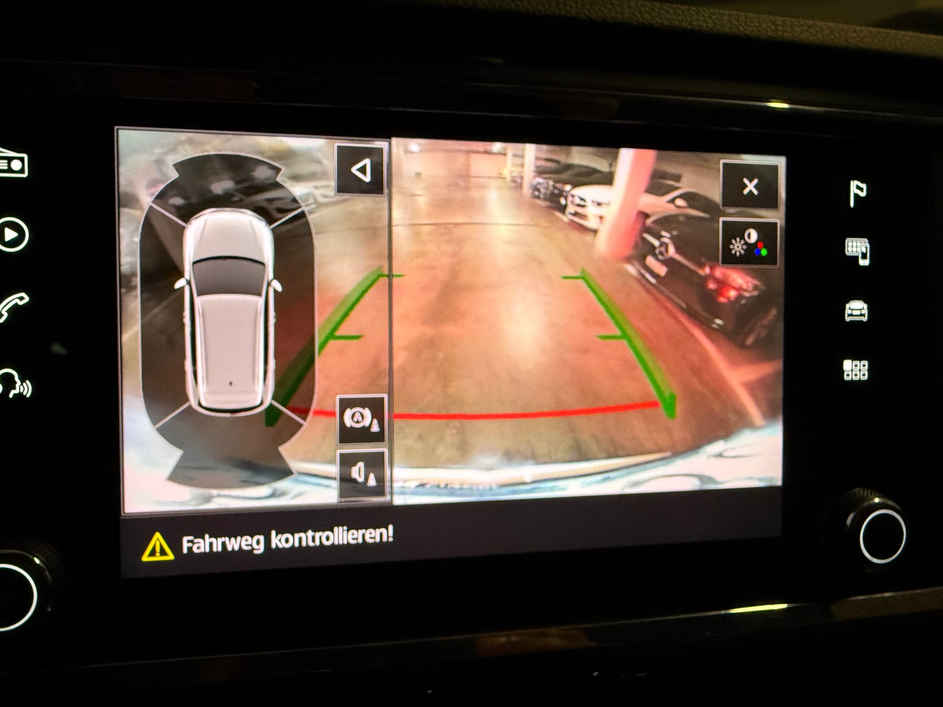 SEAT Ateca 2.0 TDI CR Style 4Drive DSG RF-Kamera, Virtual Cockpit-image-10