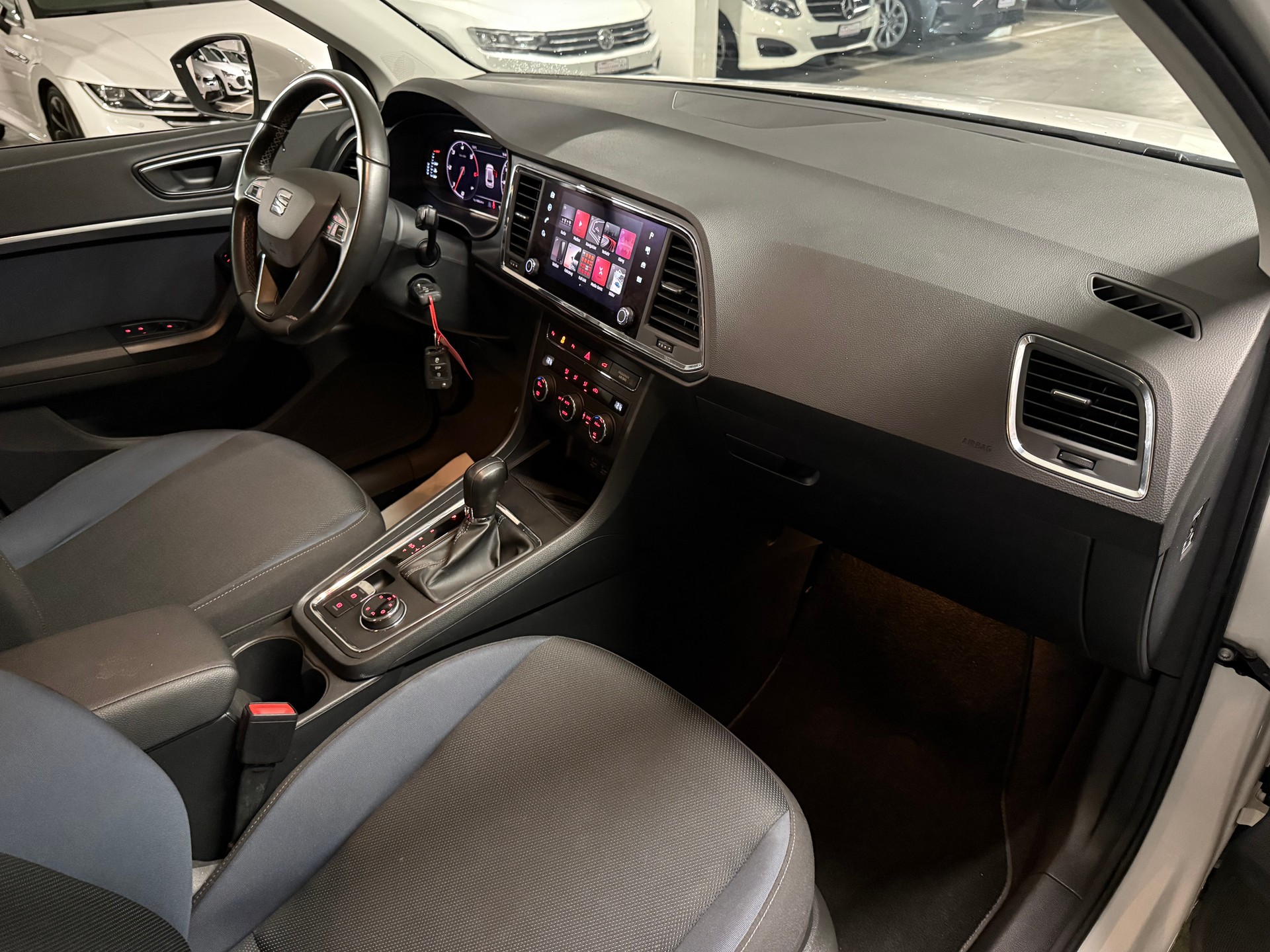 SEAT Ateca 2.0 TDI CR Style 4Drive DSG RF-Kamera, Virtual Cockpit-image-8