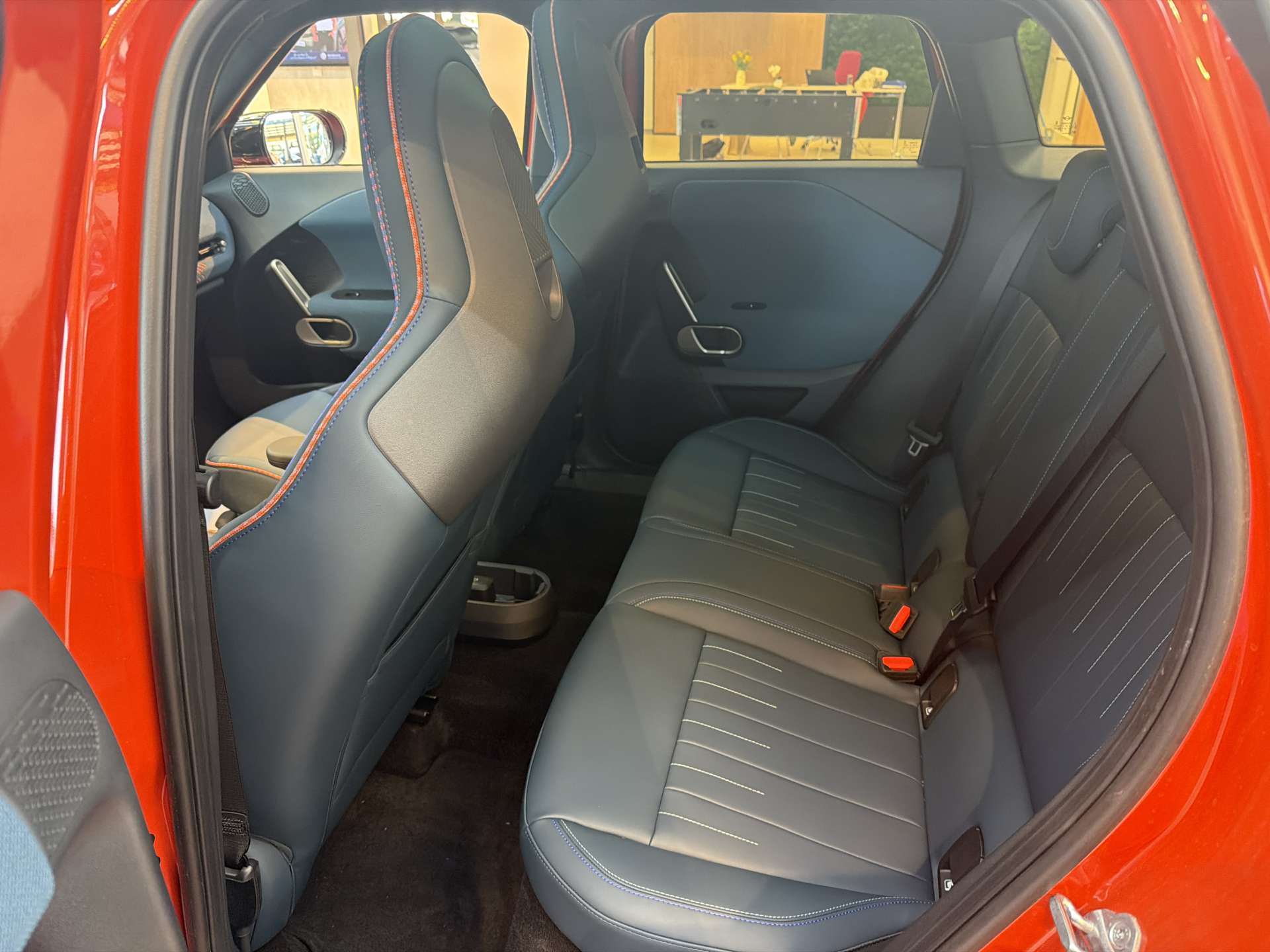 MINI Aceman SE Automat 49.2kWh-image-6