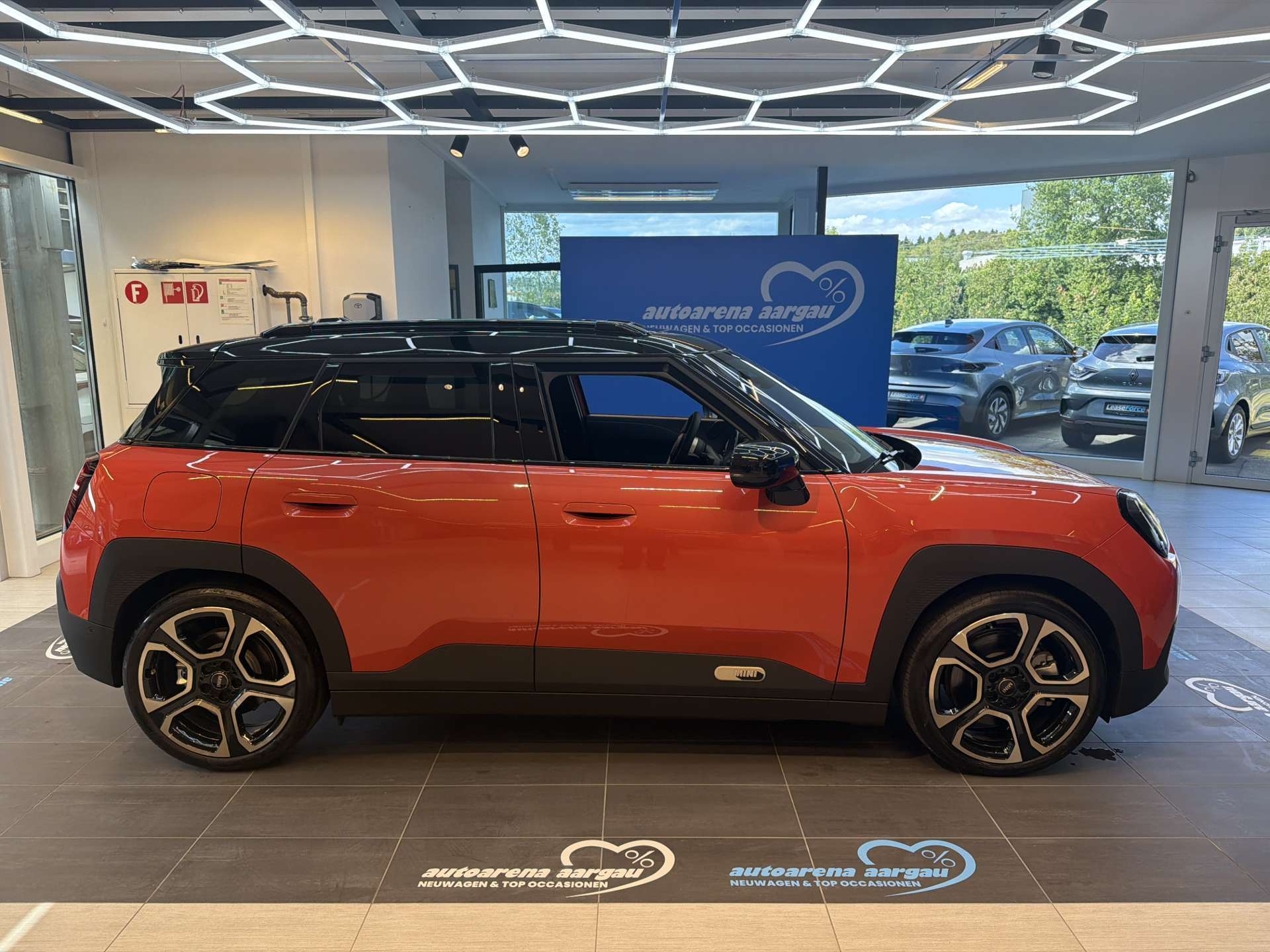 MINI Aceman SE Automat 49.2kWh-image-11