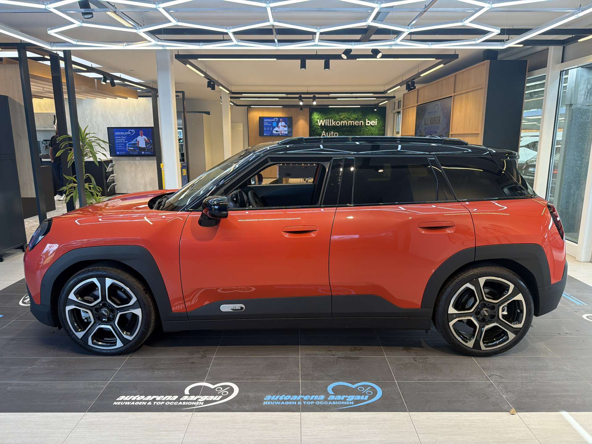 MINI Aceman SE Automat 49.2kWh-image-13