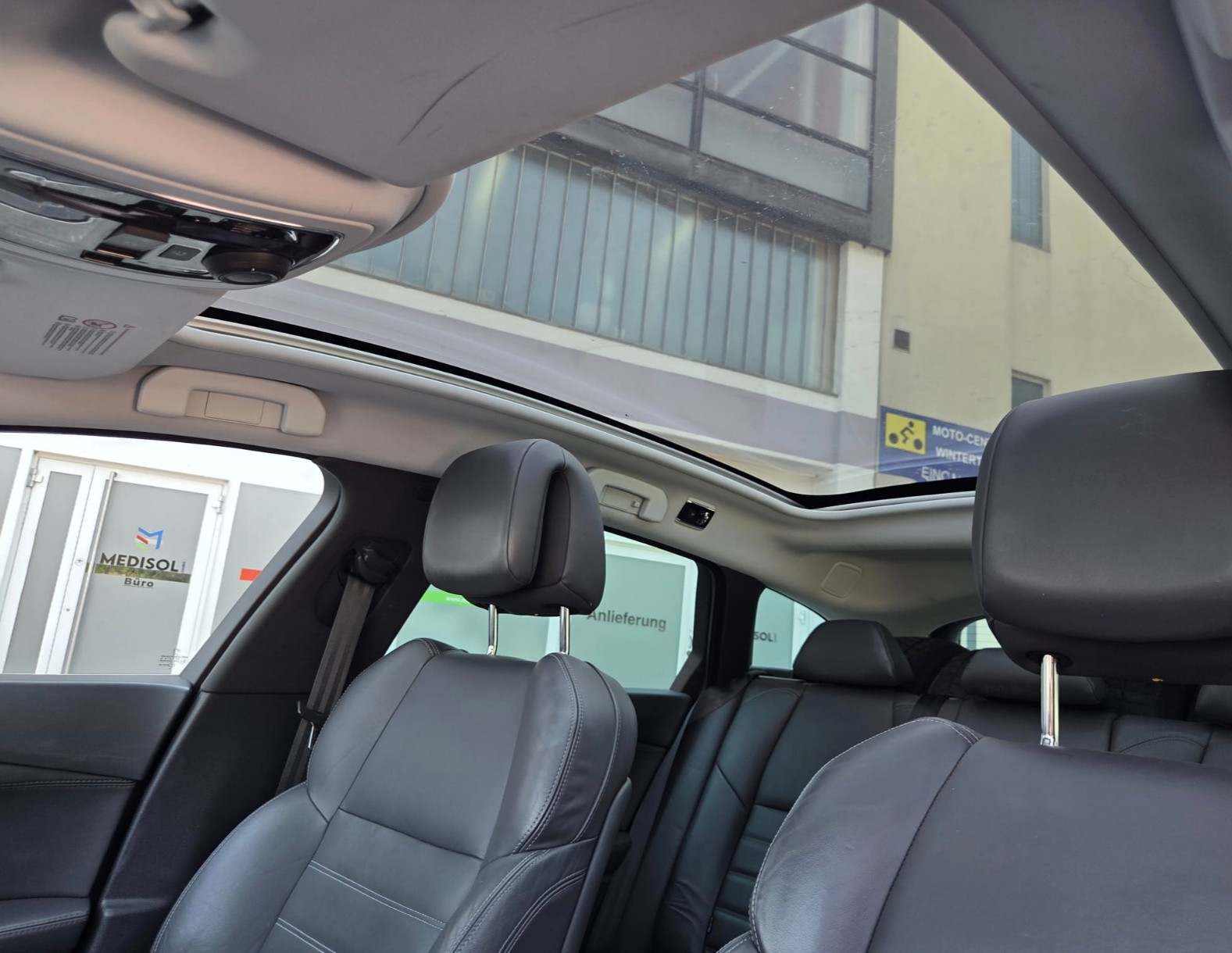 PEUGEOT 508 SW 2.2 HDI GT Automatic-image-12